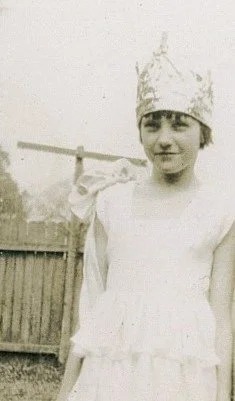 Myrle Gentle’s name was drawn from a gold casket containing the names of over 60 candidates. This tradition continues with the naming of the Party Princess, Party Prince, Flower Girl and Page Boy at the Children’ Party during the first weekend of the