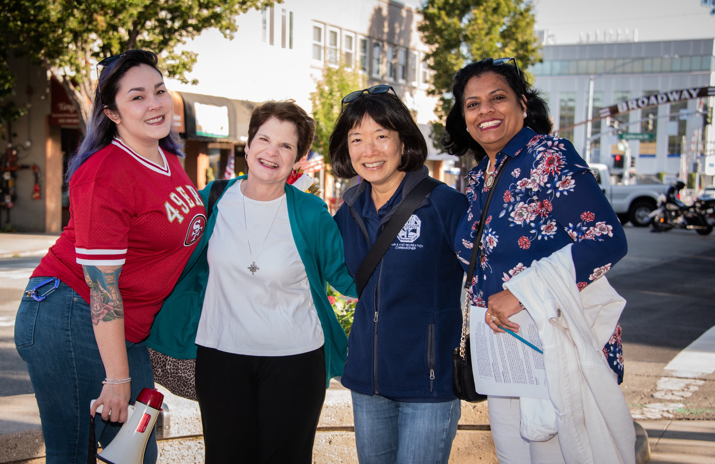 Parade organizers with judge_by Susan Munroe.jpg