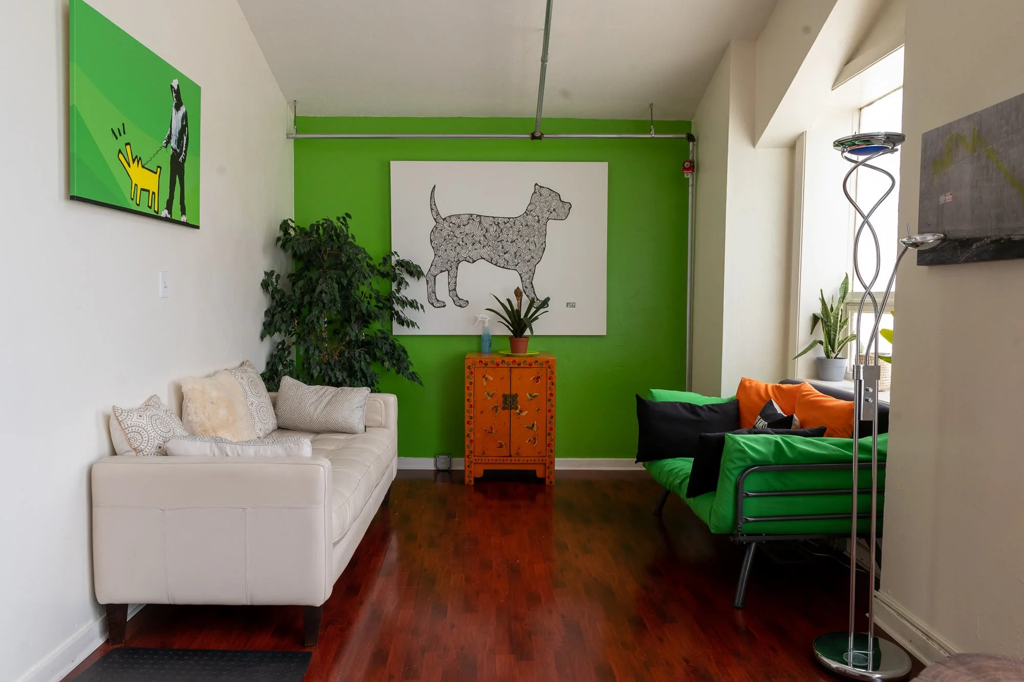 The reception lounge at Dan Perata Training, 80 Elmira St, San Francisco