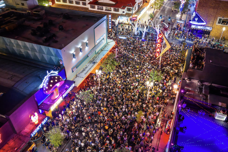LV Fremont block party returns; New Seen Live app; Maceo Plex