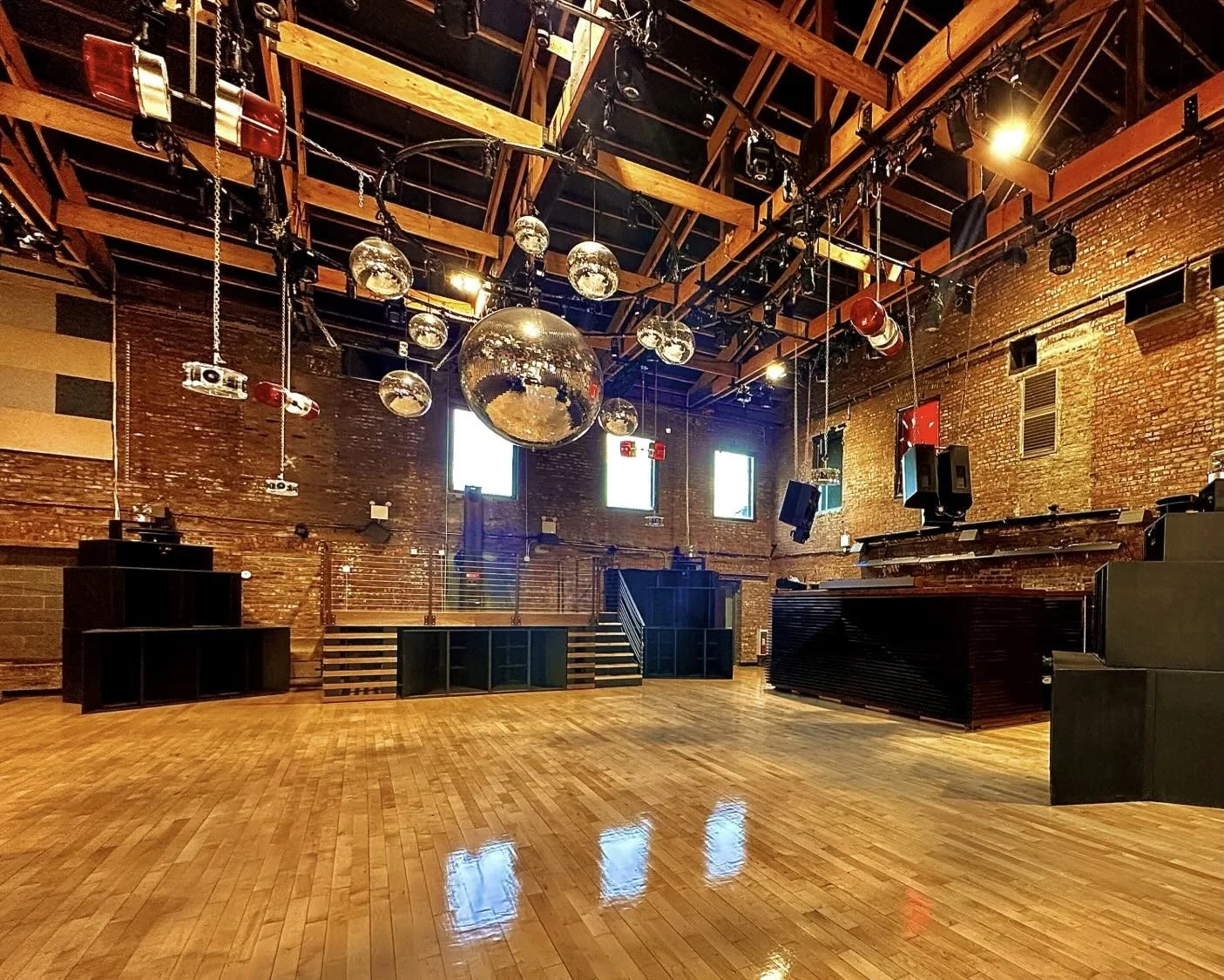 Refuge NYC birthday; Dave Lee drops ZR Ibiza; FlashDance Wednesdays!
