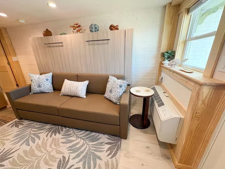 Sunrise Surf Shack - Living Room