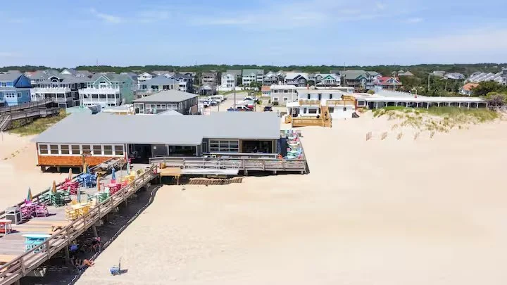 Sunset Surf Shack - Beach