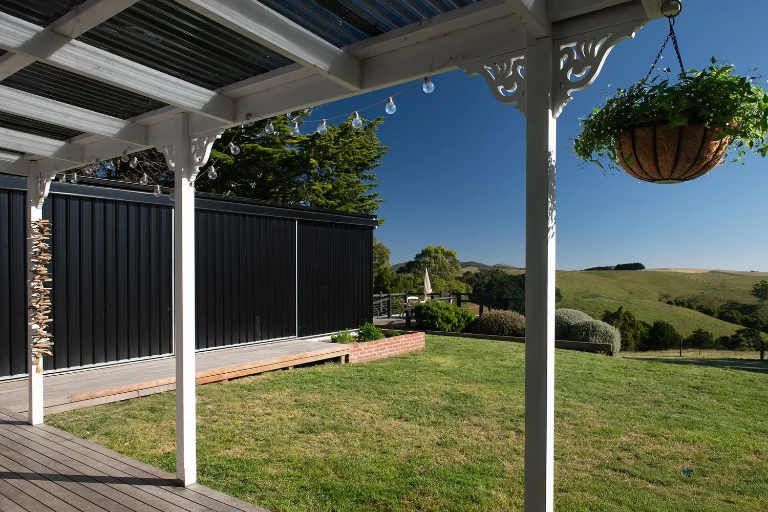 Backyard_Real_Estate_0067-Edit+copylr.jpg.webp