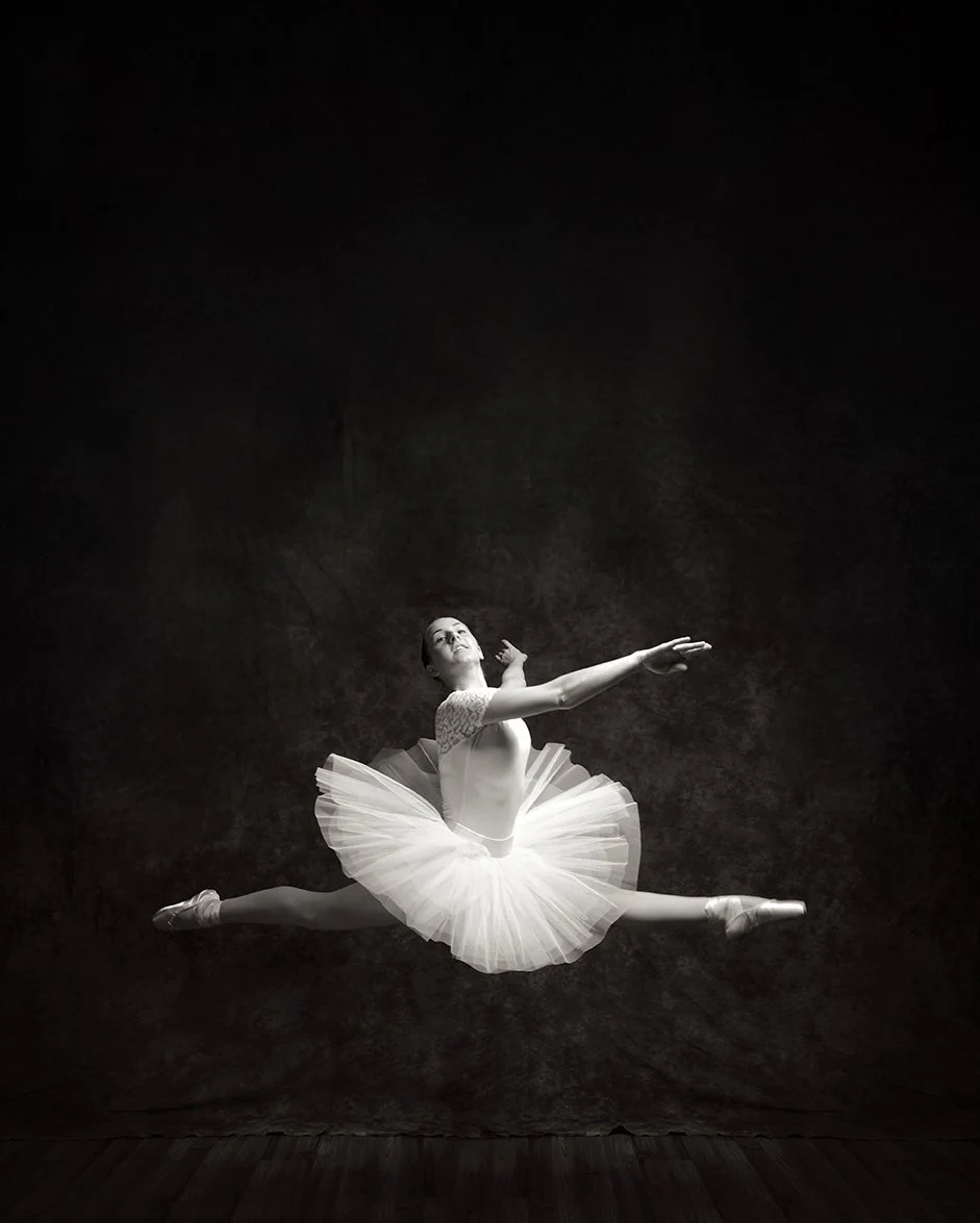 Ballerina 02lr.jpg