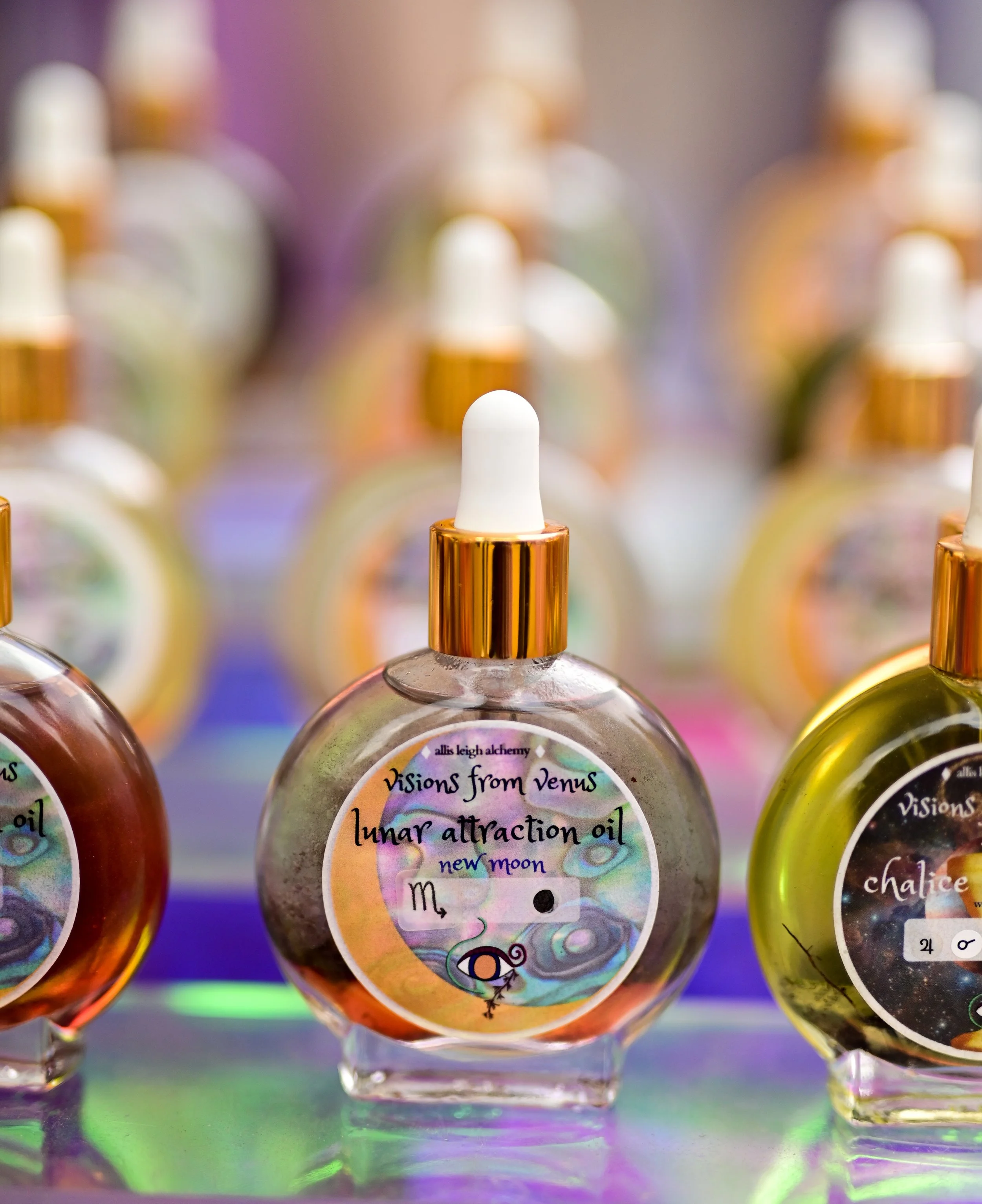 scorpio lunar attraction oil