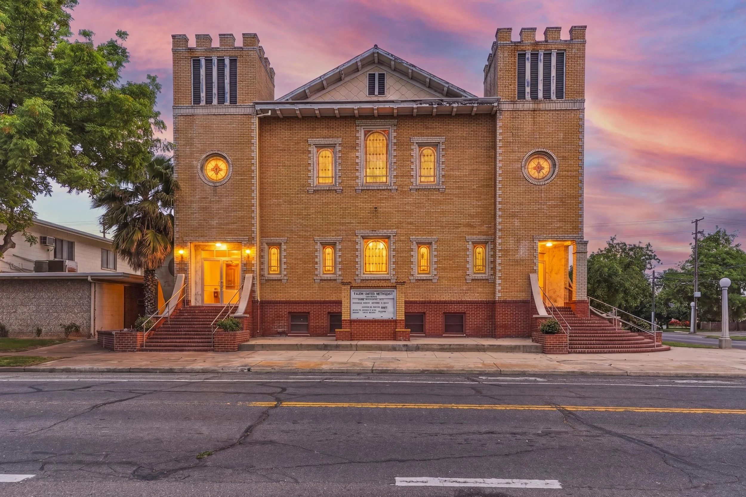 A property with a story to tell. ✨

From the stunning stained-glass windows to the timeless architecture, this commercial space is full of character, history, and opportunity.

Captured for marketing by Monroe Media Co. 📸

#commercialrealestate #his