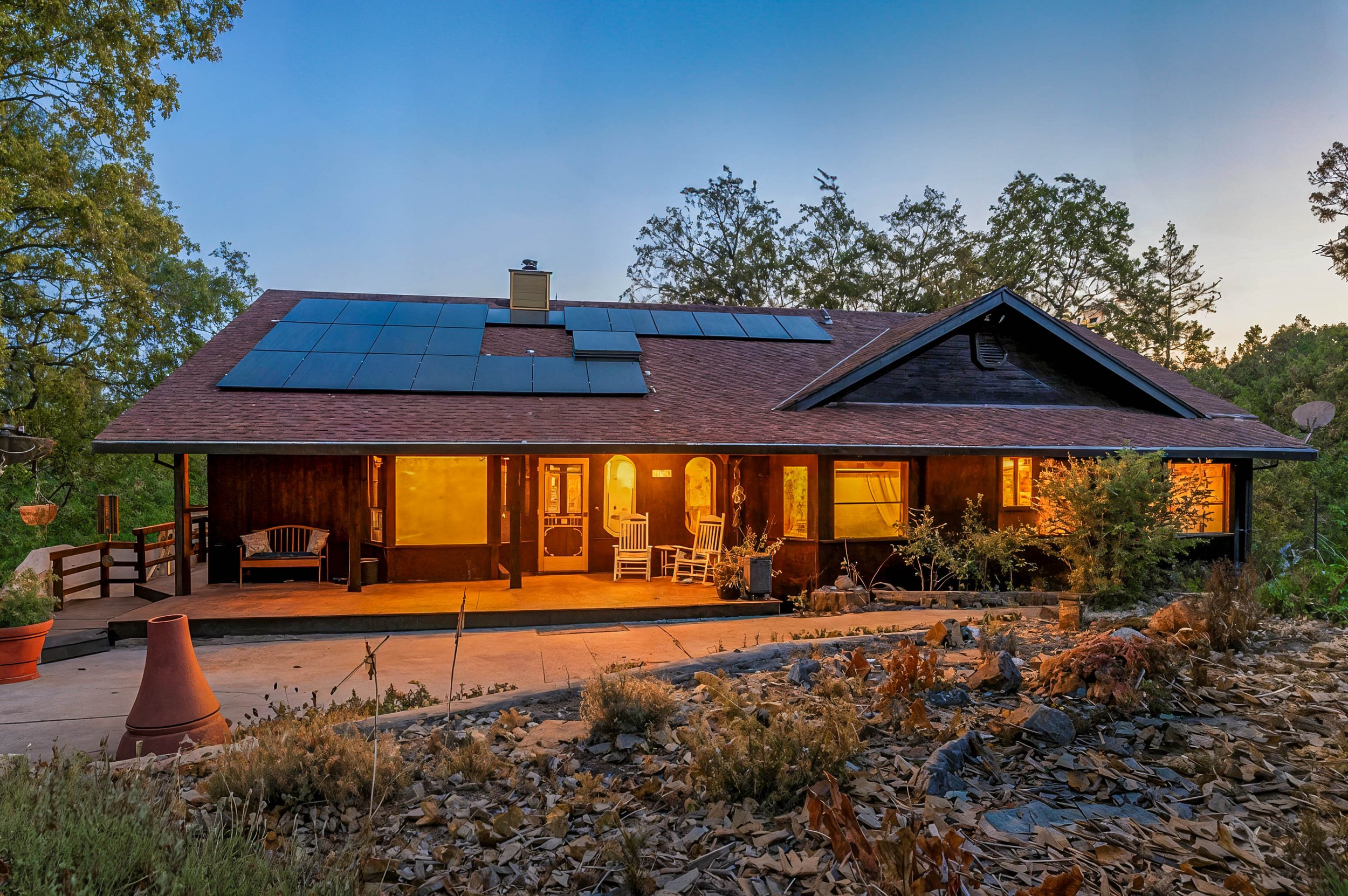 Rustic Mountain Retreat