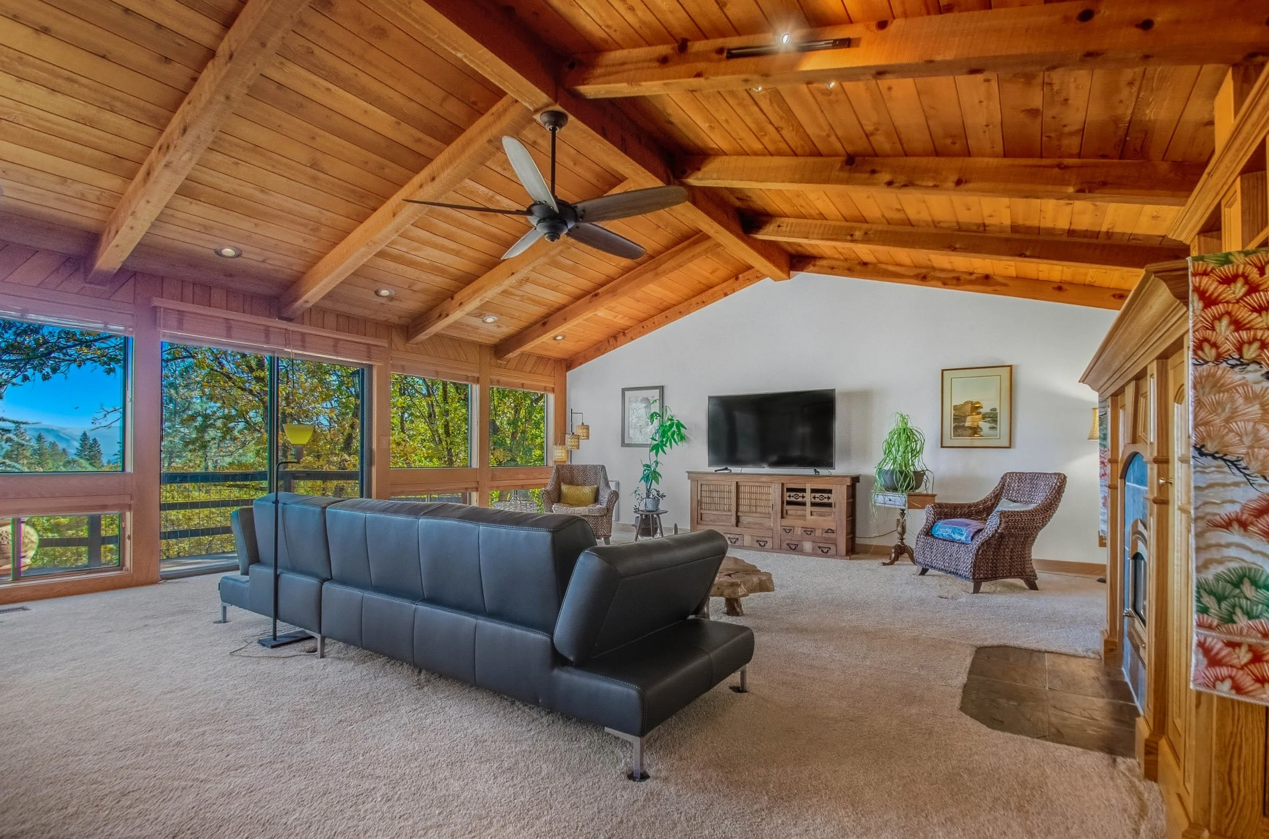 06-5617 Indian Hills Rd-73.jpg