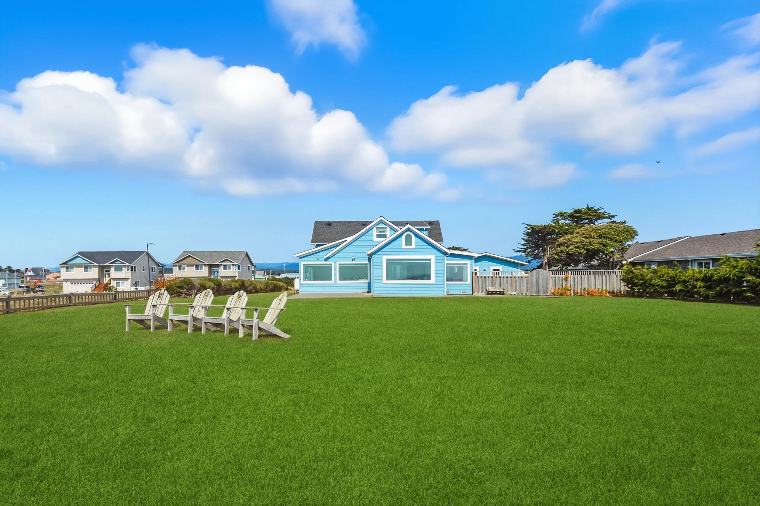 08-Back yard.jpg