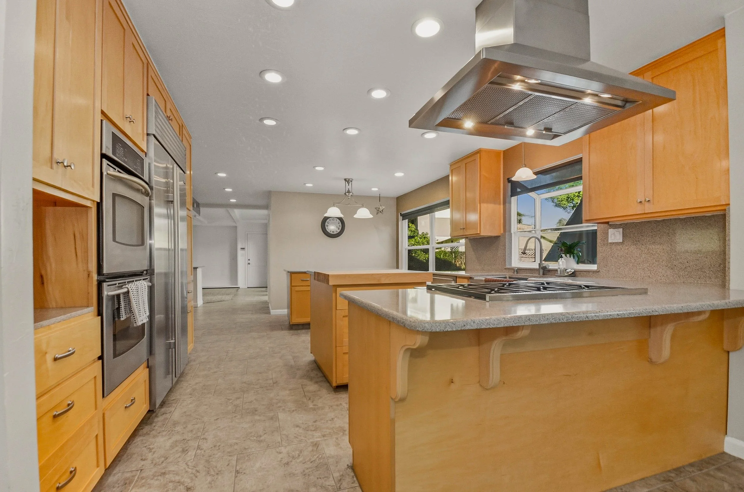 14-2727 Lacy Ln-25.jpg