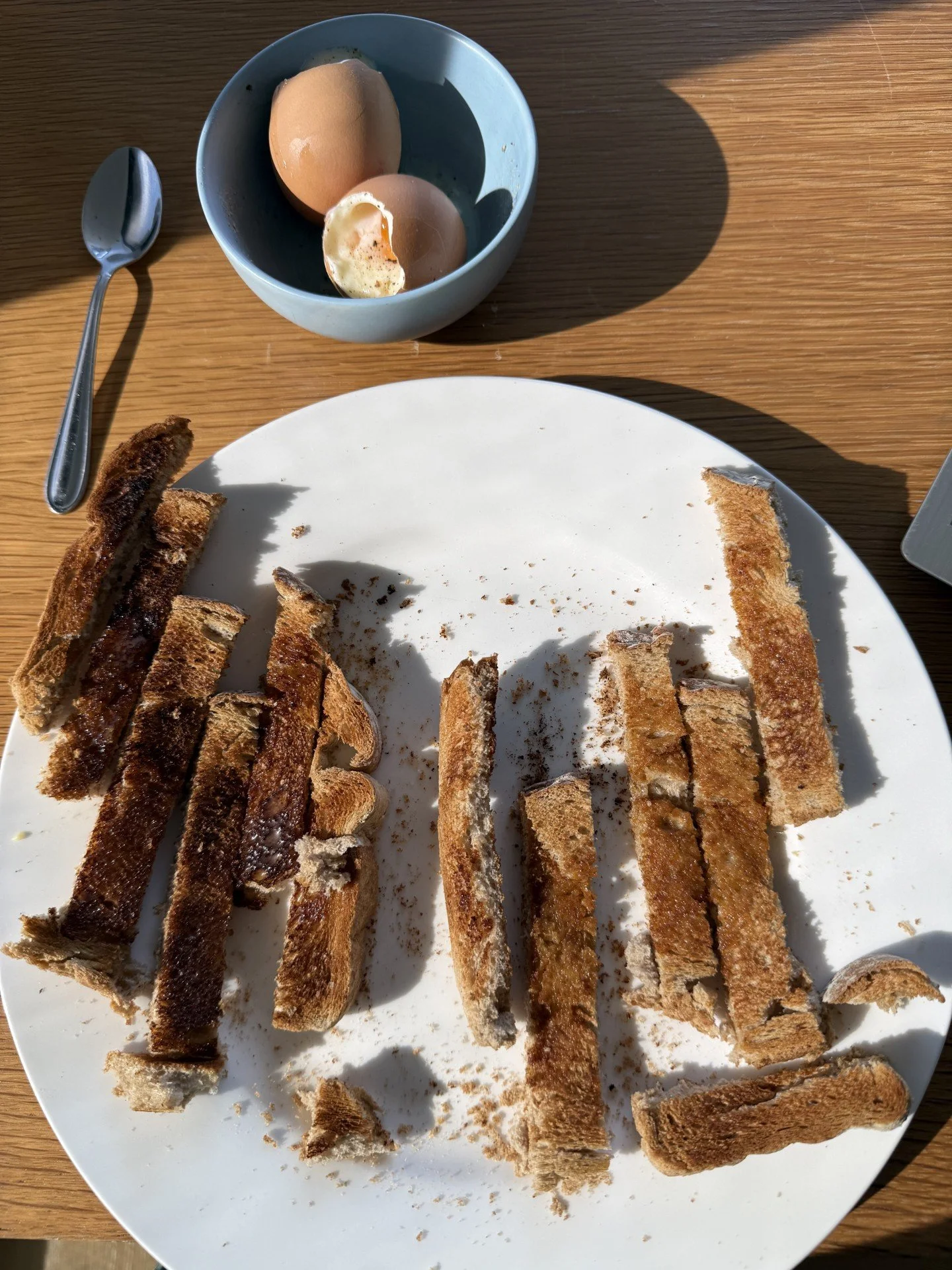What can breakfast with all 3 macronutrients look like?