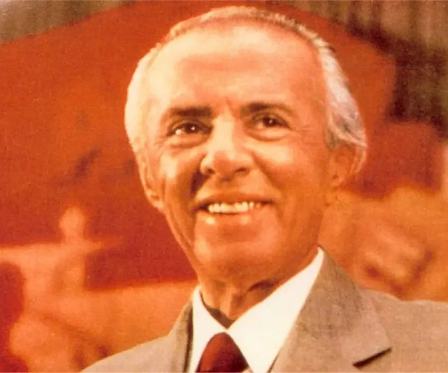 The Government of Enver hoxha in albania