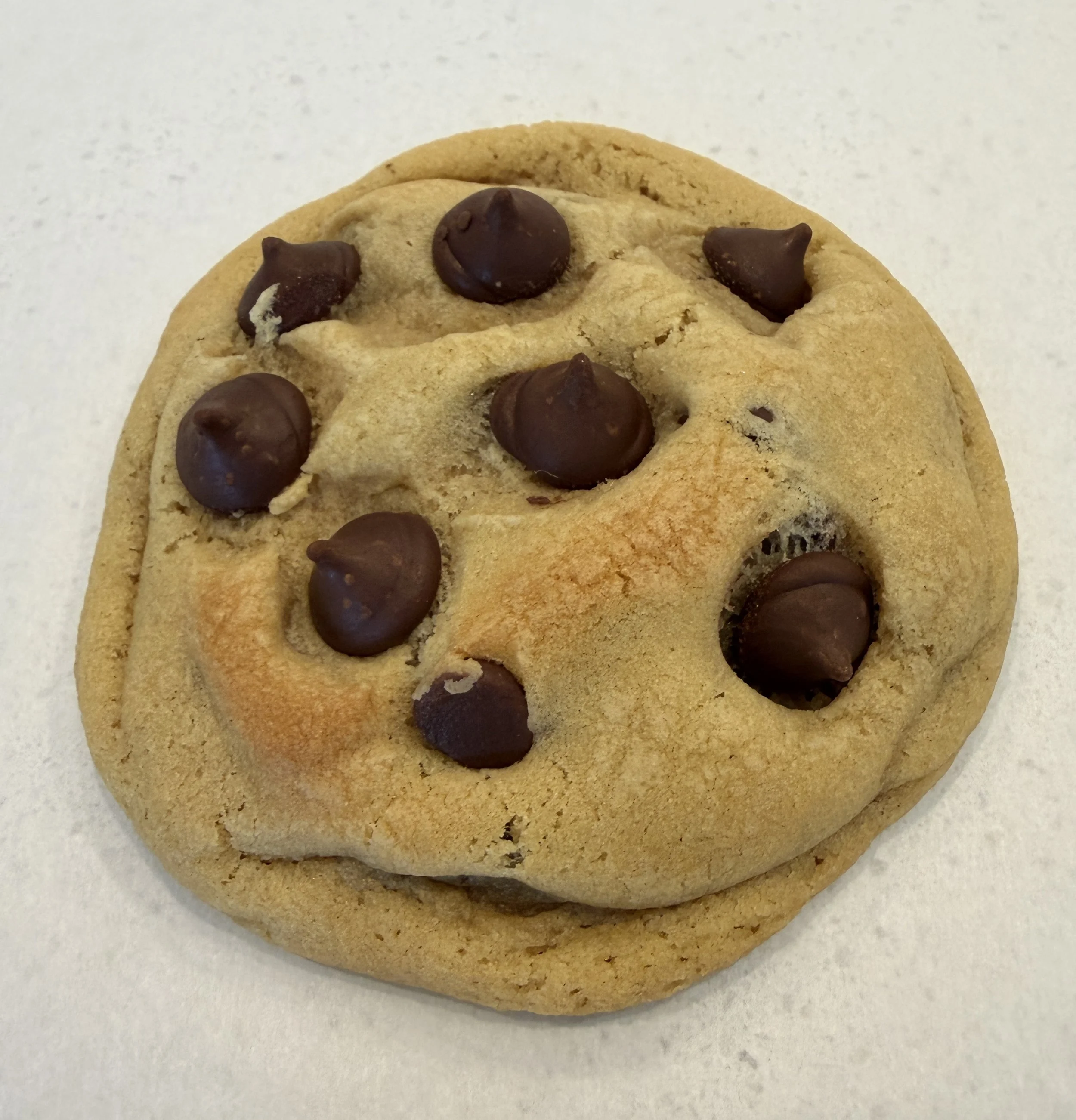 1/4 lb Milk Chocolate Chip Cookie
