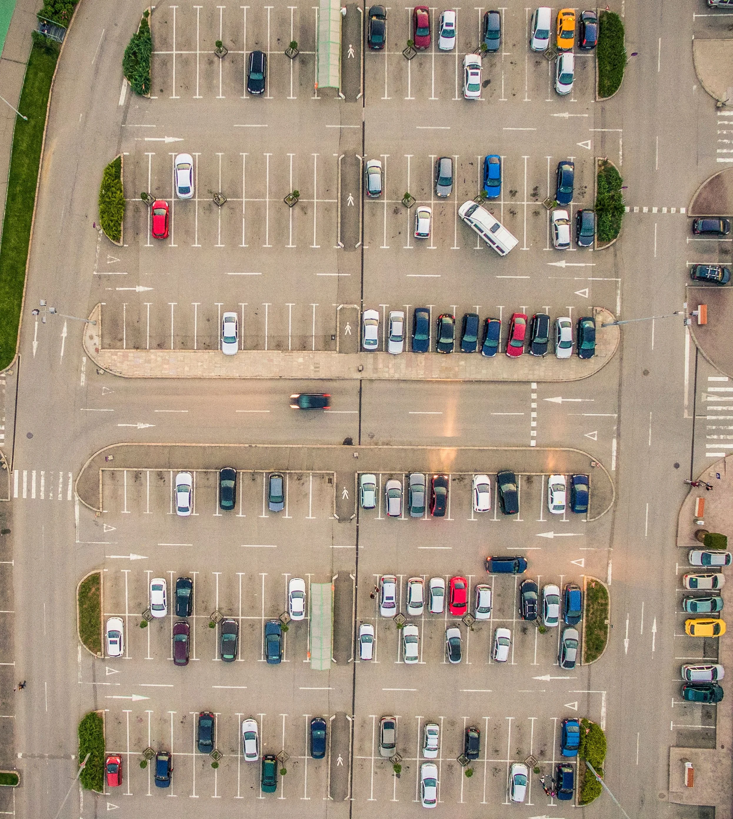 AS 1158 &amp; AS 4282 External Lighting Design and Compliance: Complete Guide for Developers, Councils &amp; Architects