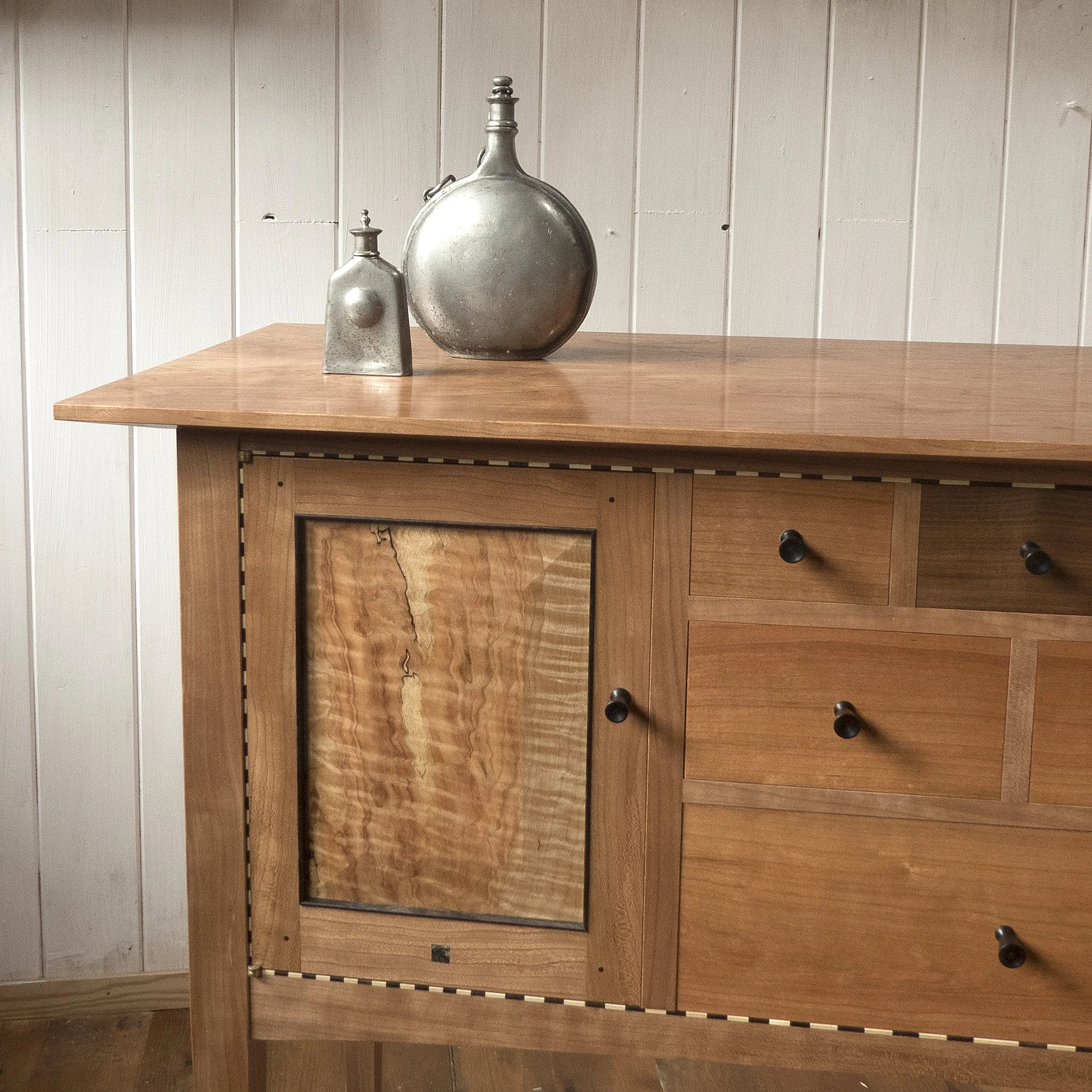 cherry_sideboard4.jpg