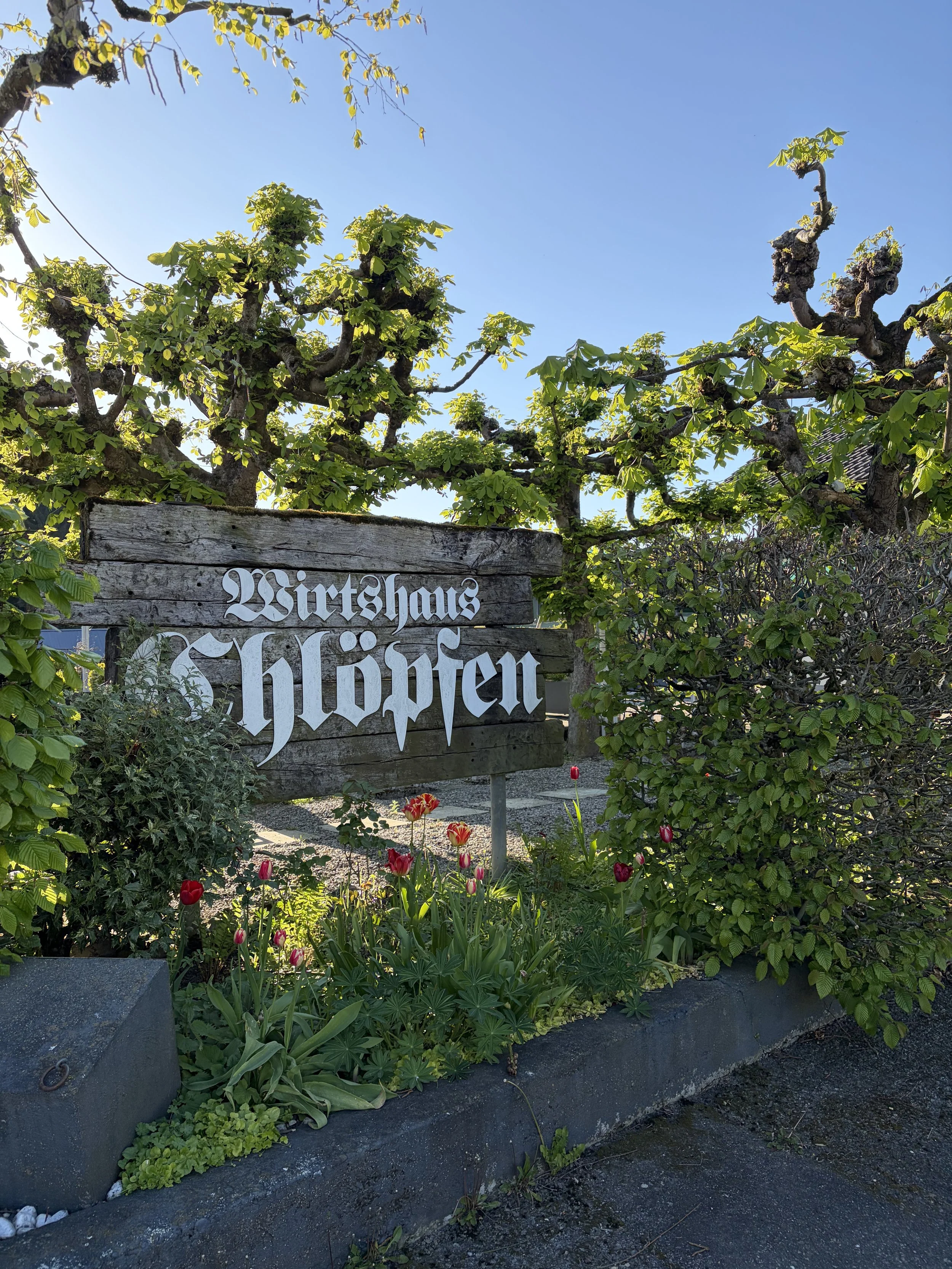 Wirtshaus Chlöpfen: ein charmantes, typisch luzernisches Bauernhaus aus dem 18. Jahrhundert. Ein historisches Ausflugsziel zwischen Eschenbach und Rothenburg.