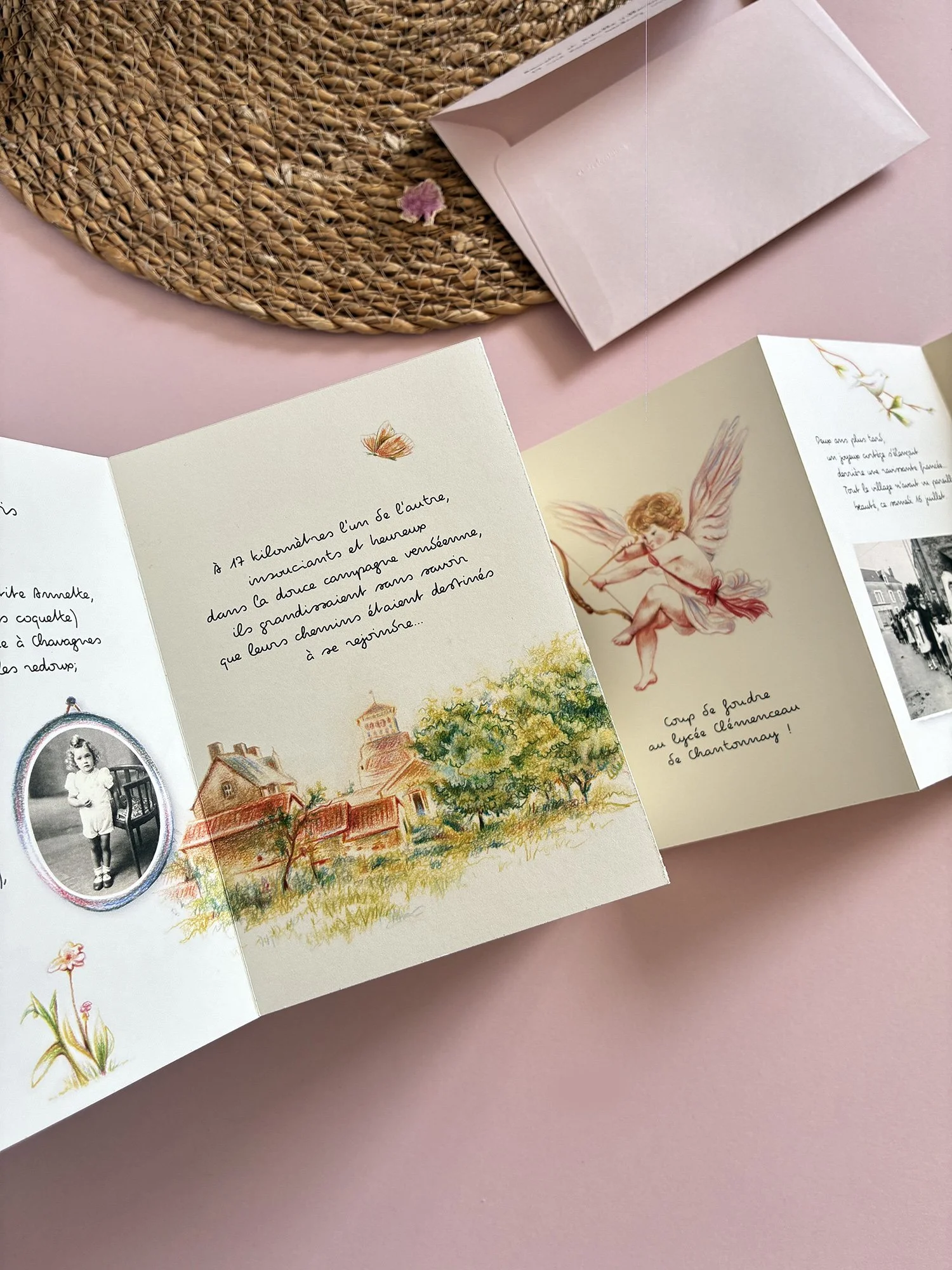 Un faire-part en leporello, illustré, réalisé à la main pour 25 exemplaires. à Nantes. Projet pour le particulier et pour le professionnel.
