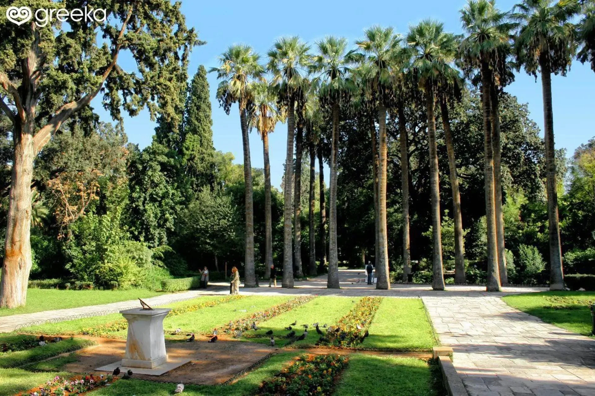 Athens: Hidden Gems Walking Experience