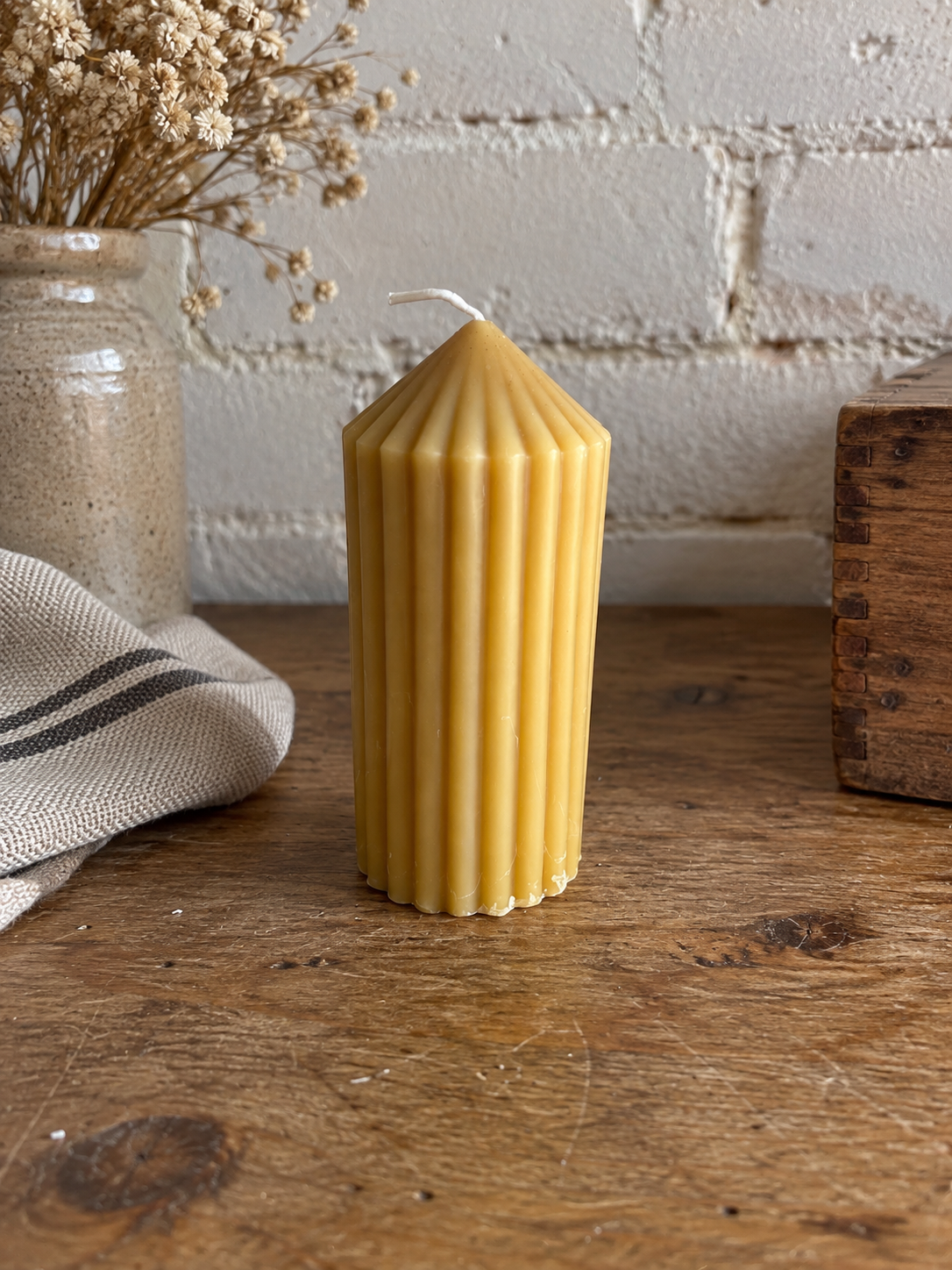 Cross Bank Beeswax Candle No. 7