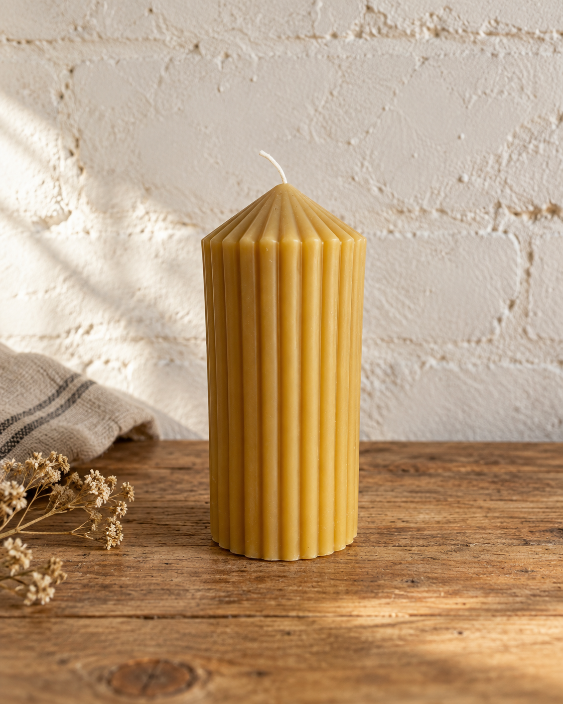 Cross Bank Beeswax Candle No. 10
