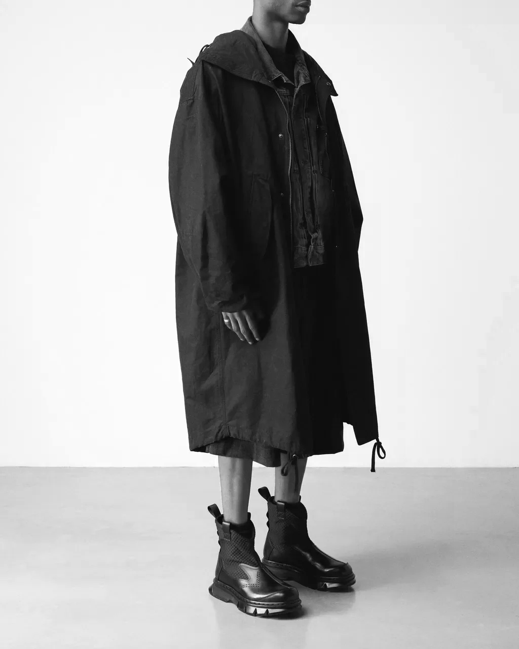 Dr. Martens 14XX