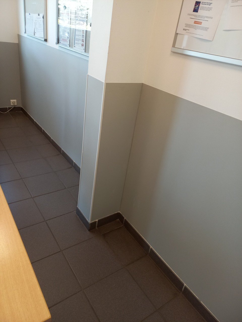 Pose de protections murales PVC