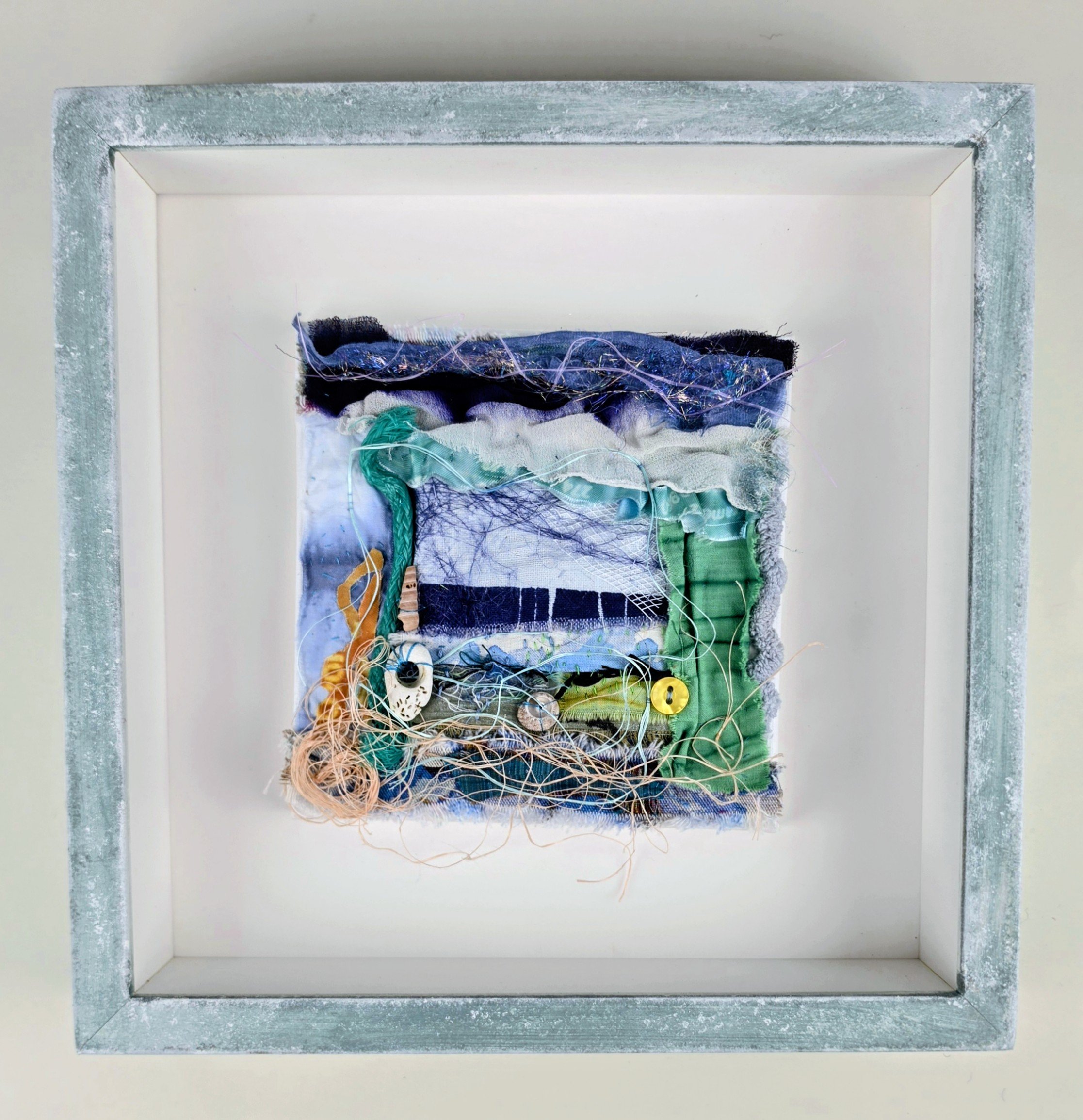Beachcombe        30cm x 30cm