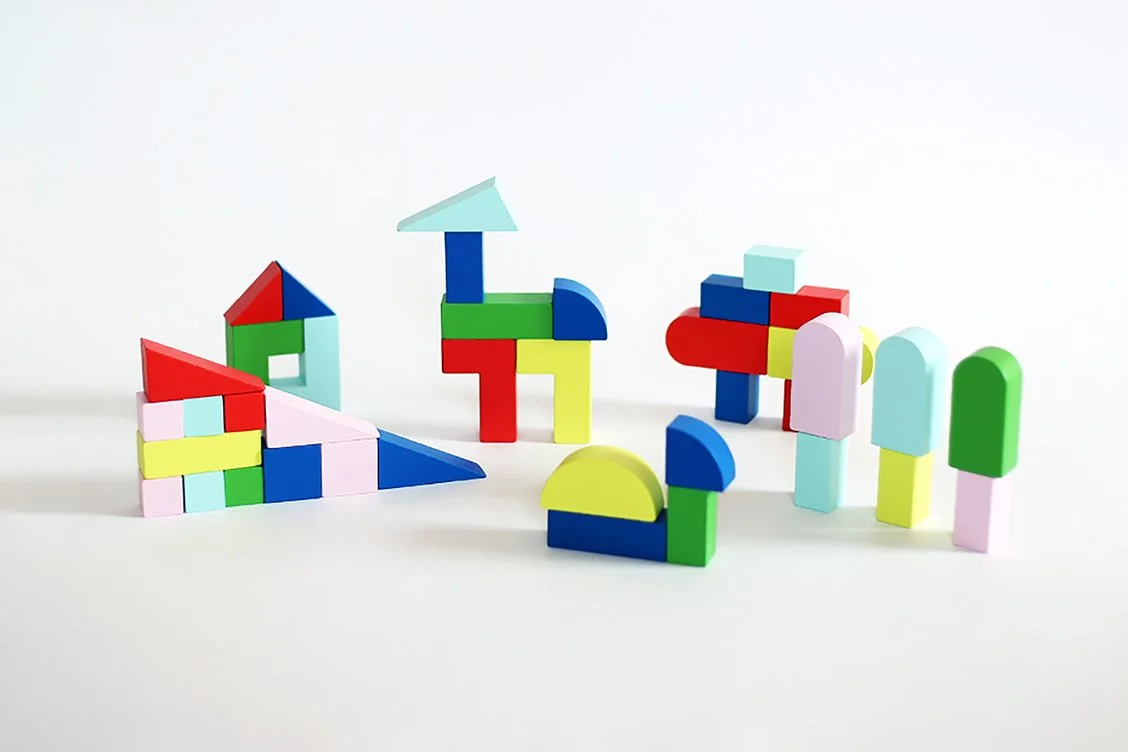 Alpha Shapes Build_hor sm2.jpg