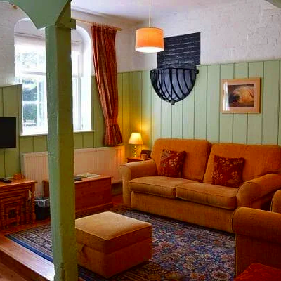 Saddle Room