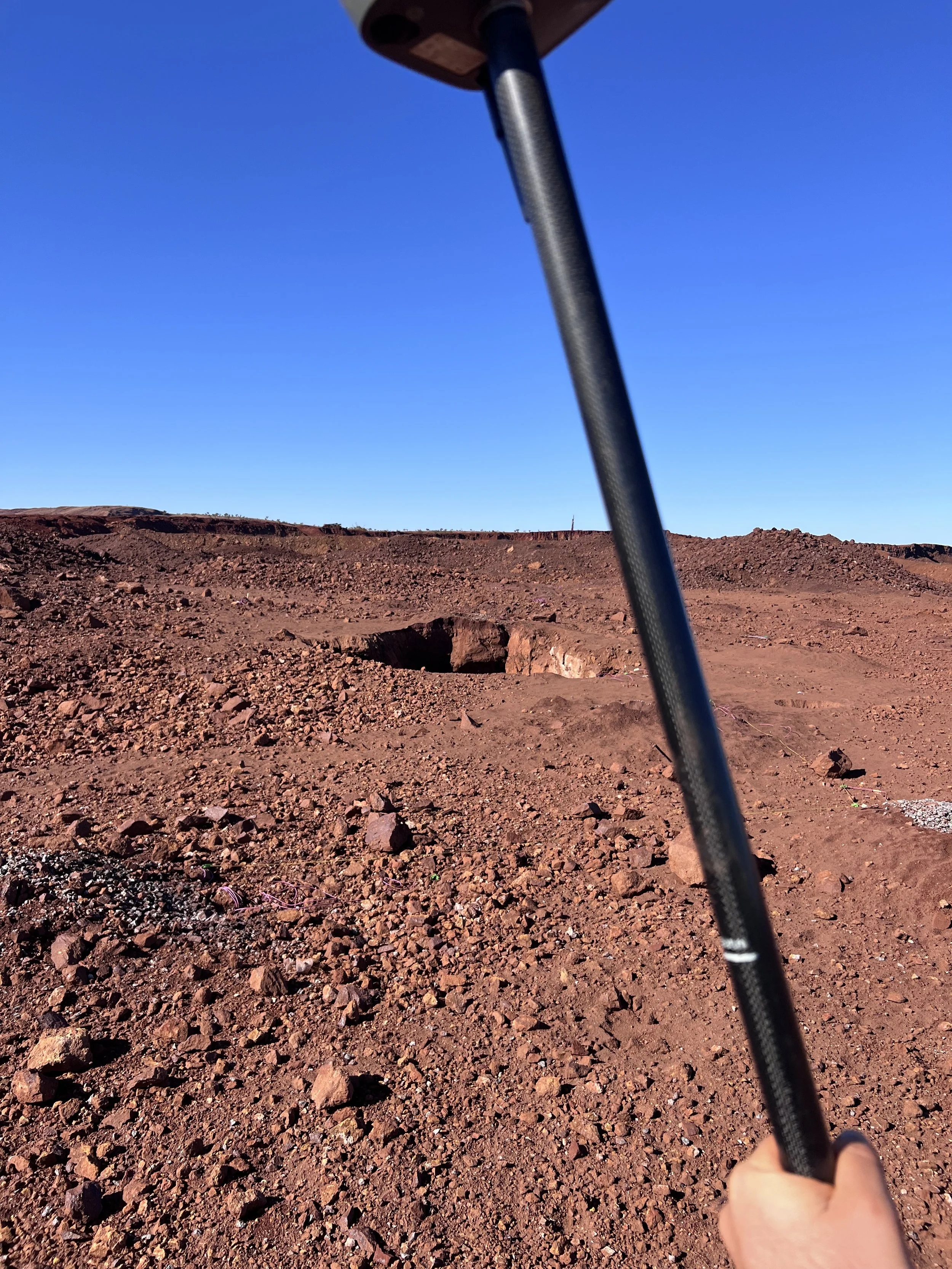 Open Pit Mining through Voids