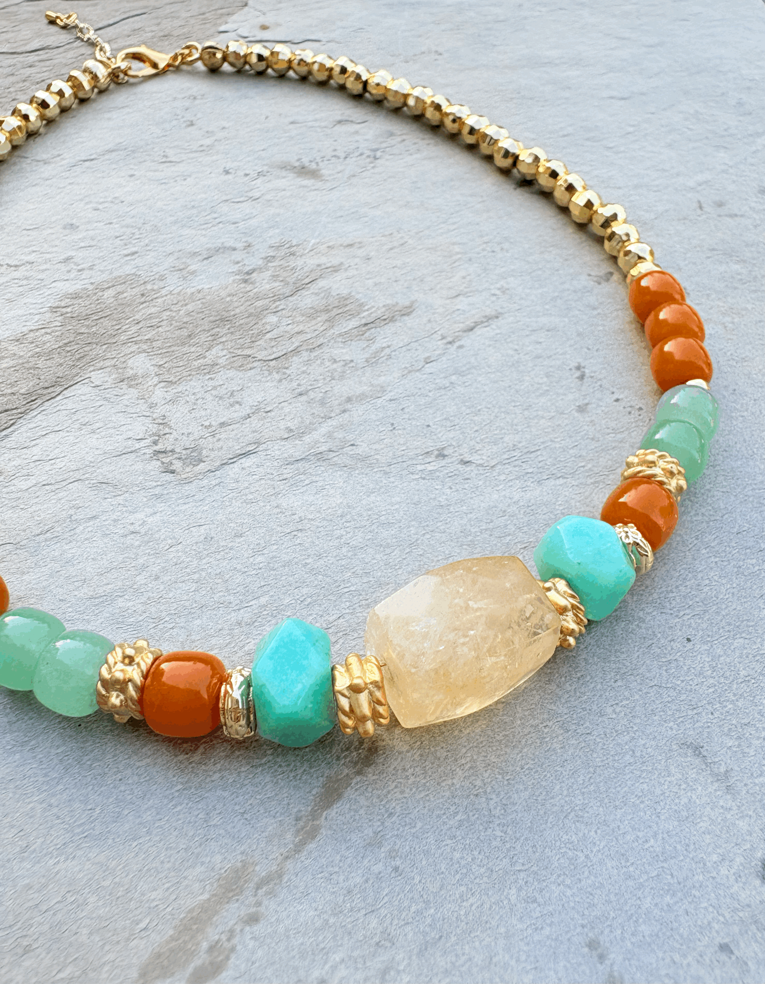 Citrine quartz gemstone choker
