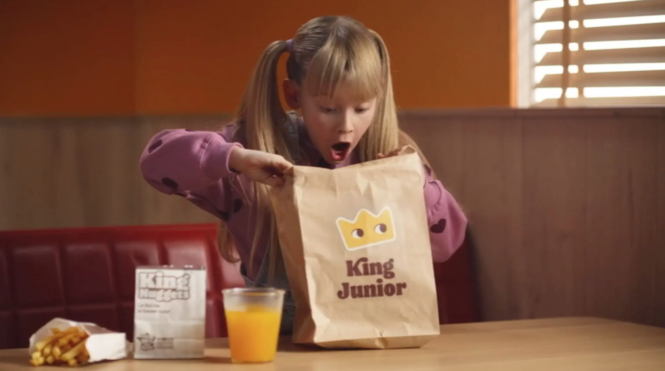Commercial - Burger King & Les Papillons - Réal : Lucie Bourdeu - Prod : Hier Soir 
