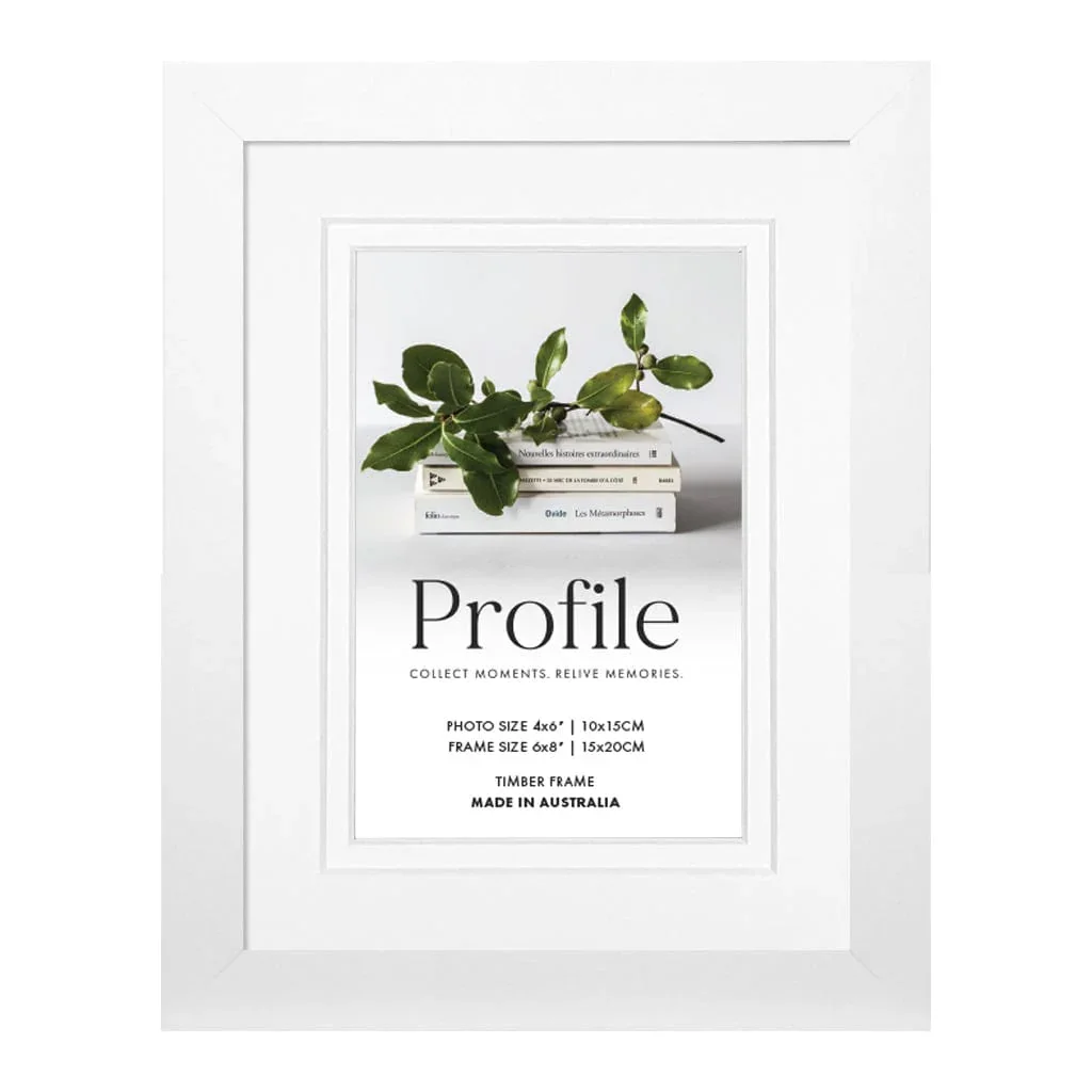 elegant-deluxe-white-photo-frame-6x8.webp