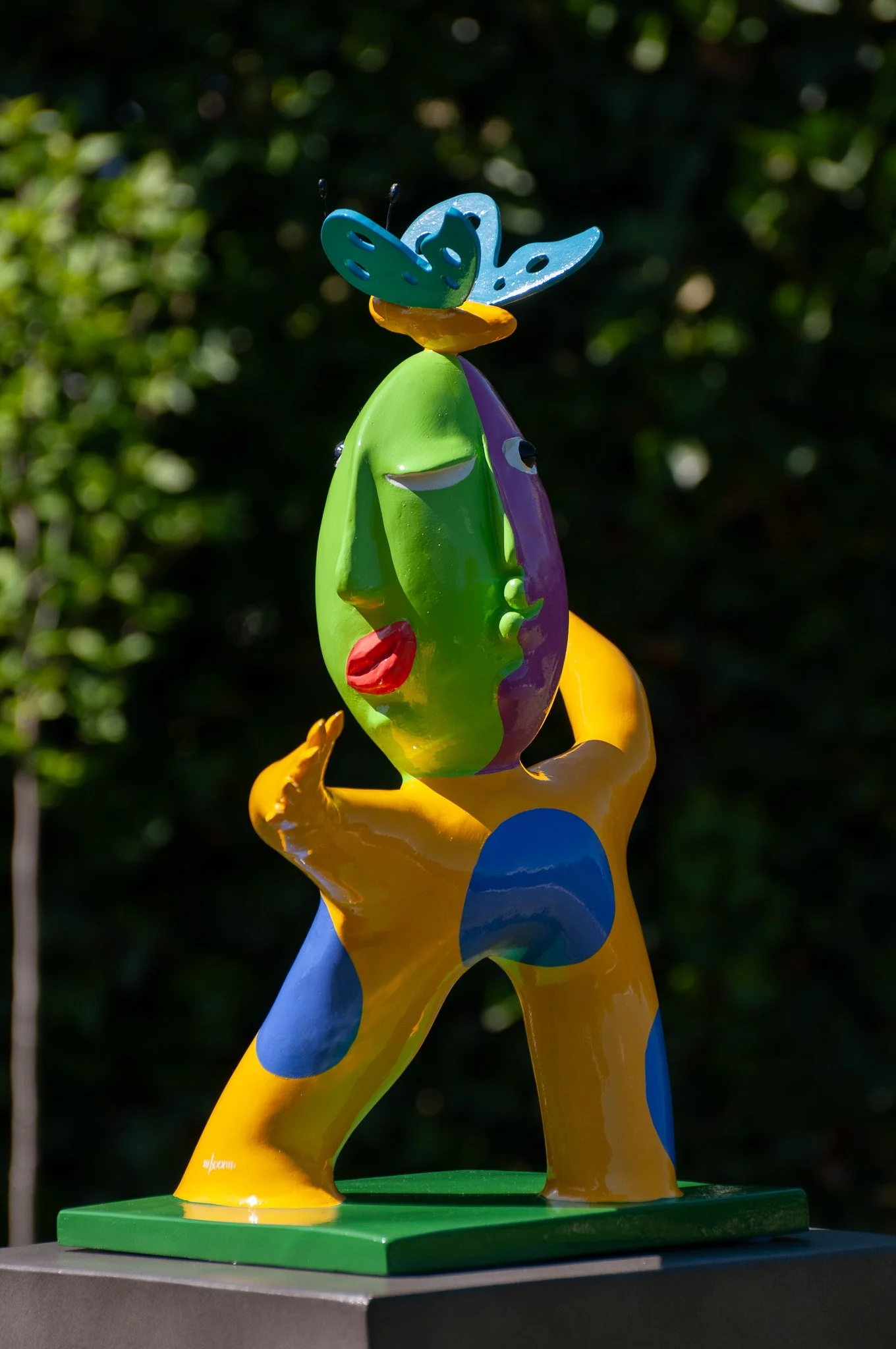 Paseo con Mariposa, Juan Ripollès