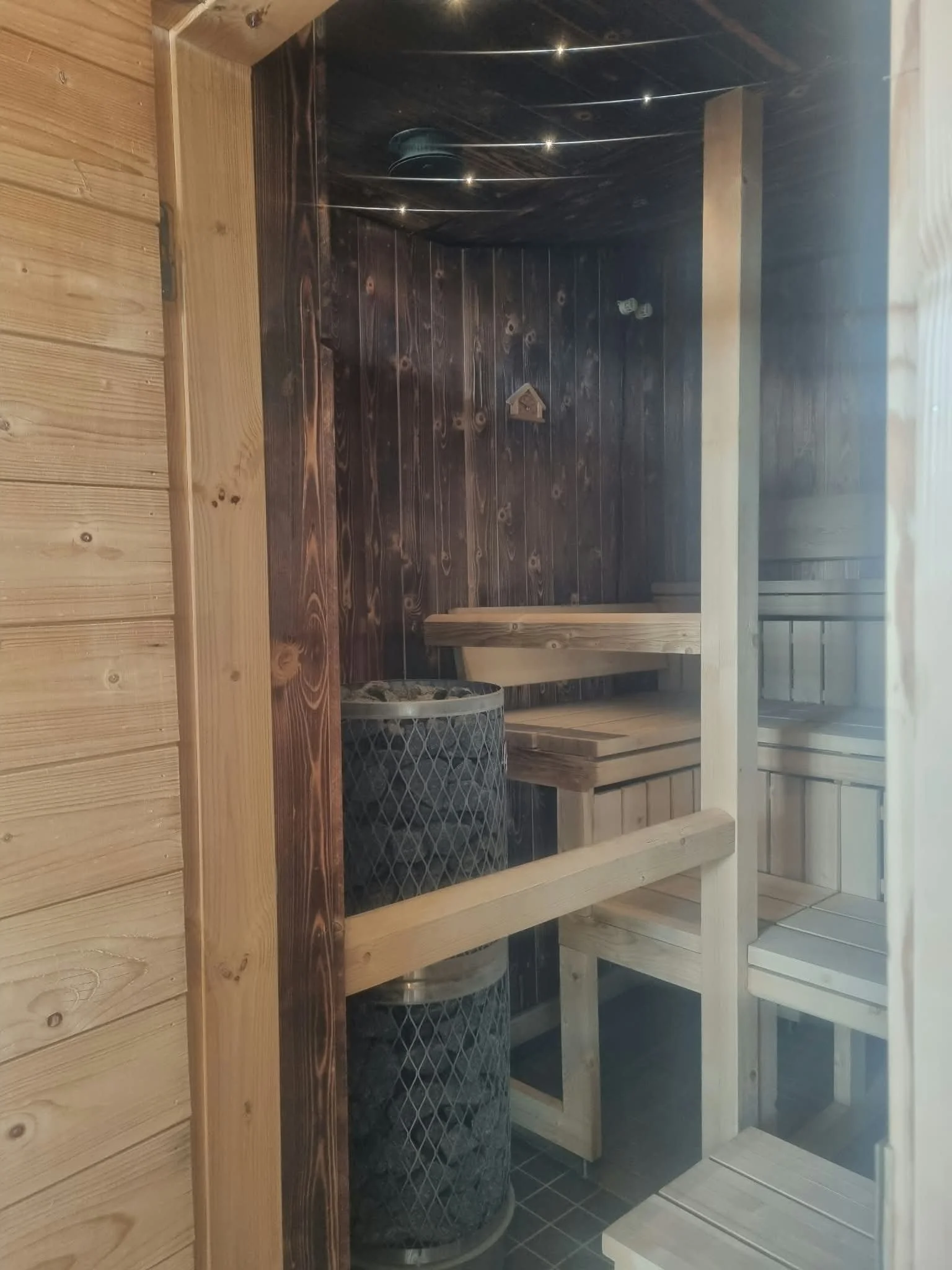 sauna1.jpeg
