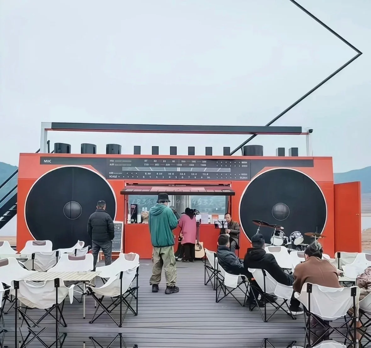 radio cafe pic.jpg