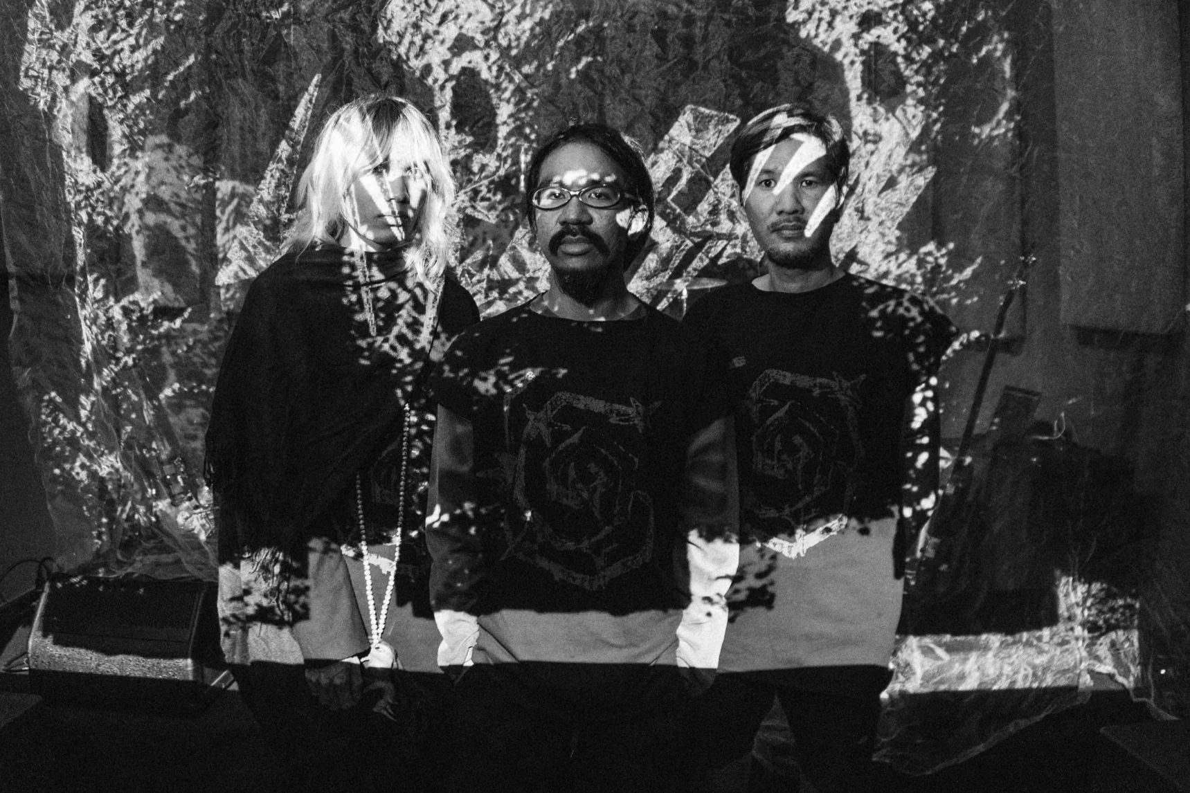 LIVE VISUAL FOR KRTKKKH.