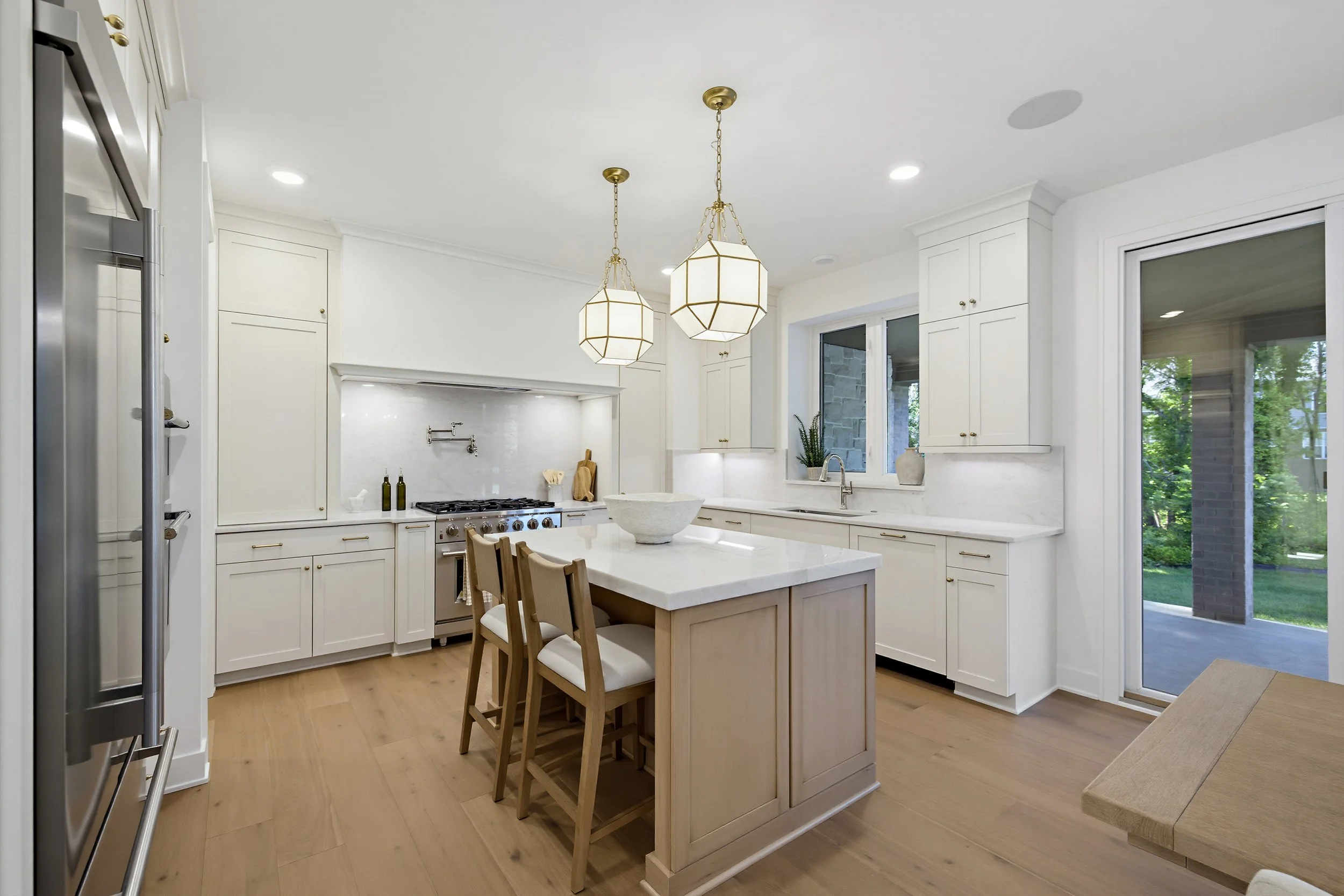 1055 E Avon-43.jpg