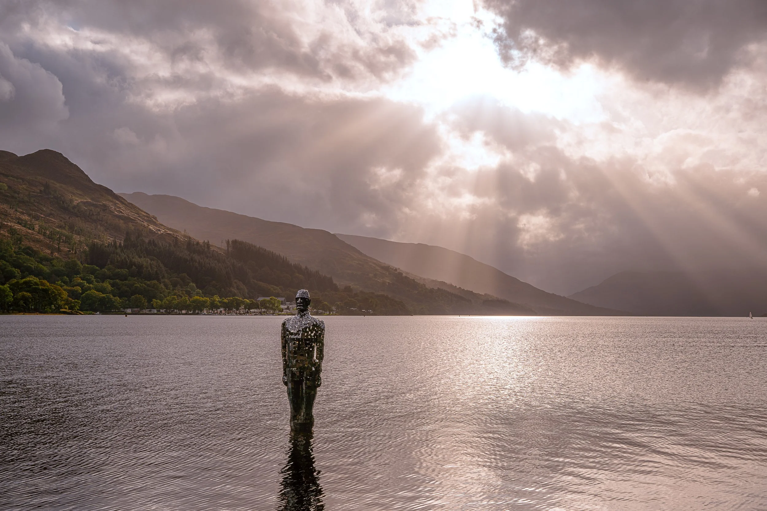 Mirror Man-50.jpg