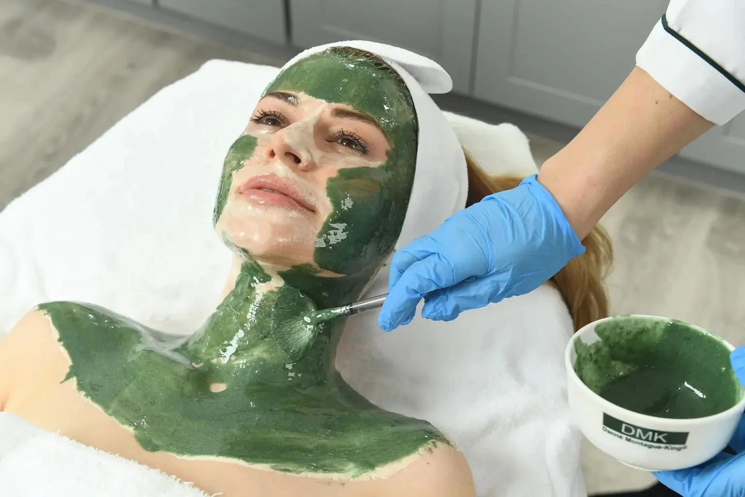Dermascope Muscle Banding.jpg
