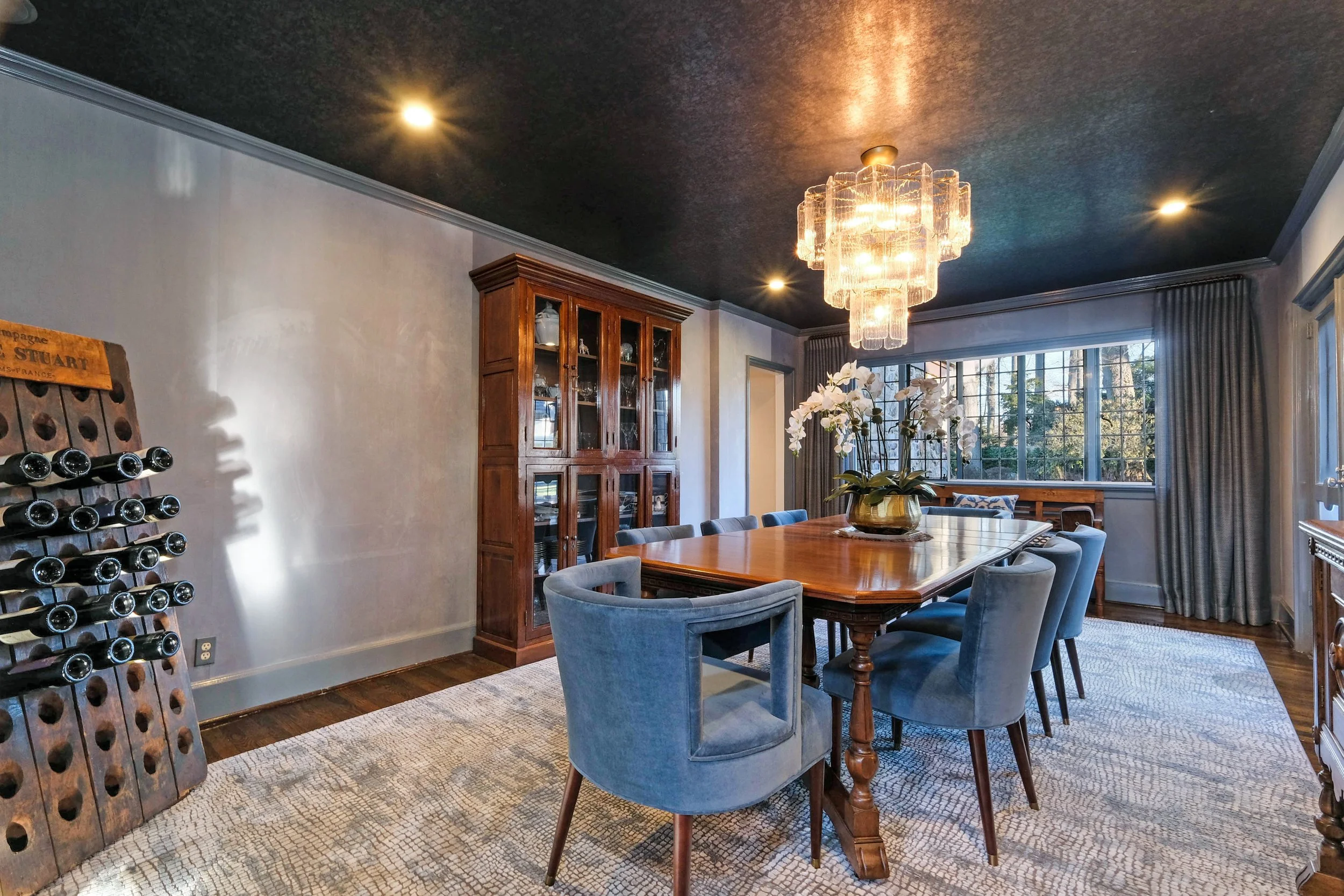 Dining Room1.jpg