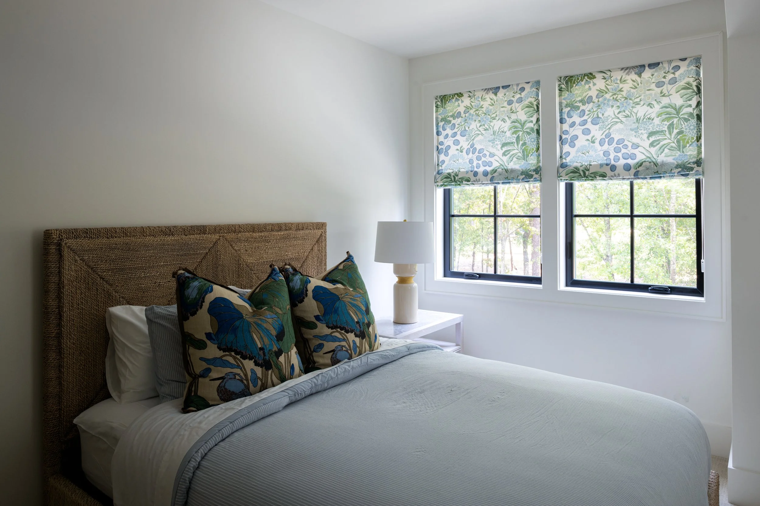 23 Gregory Neck Furnished010.jpg