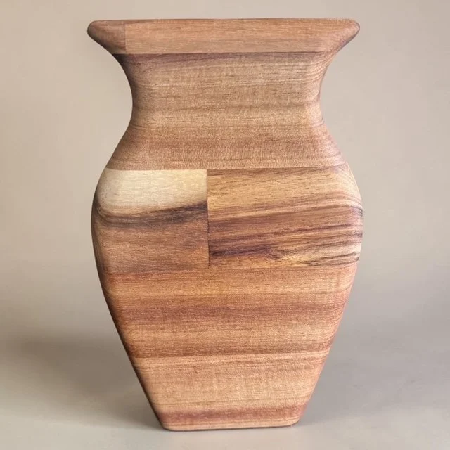 Vase 9.jpeg