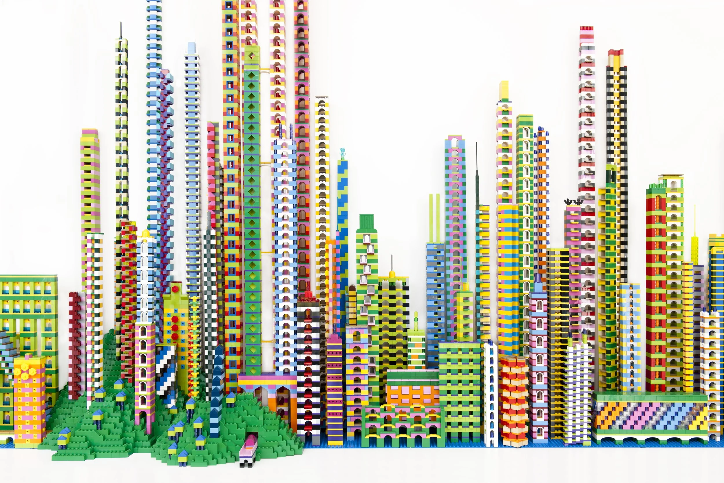 LEGO CITY CROPPED ELEVATION RIGHT 24 x 16.jpg
