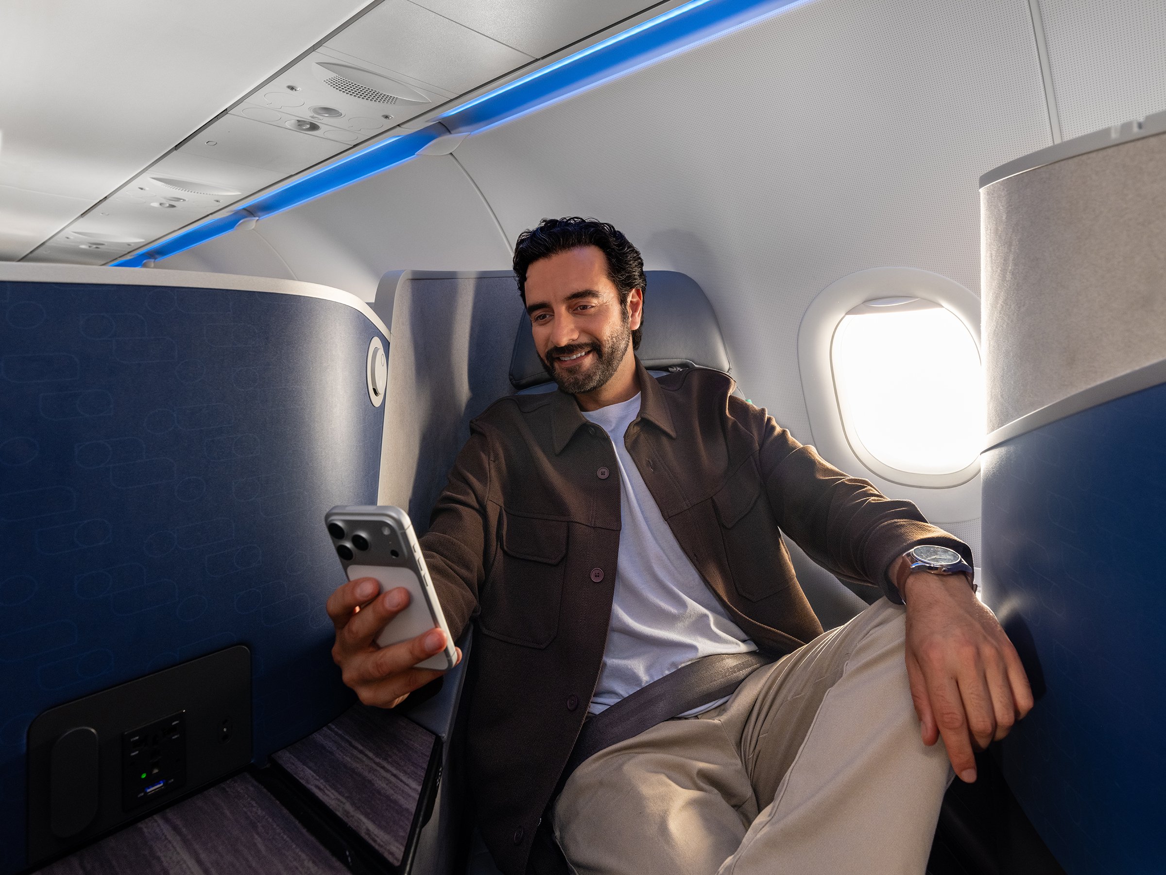 JetBlue MINT COMFORT MAN.jpg