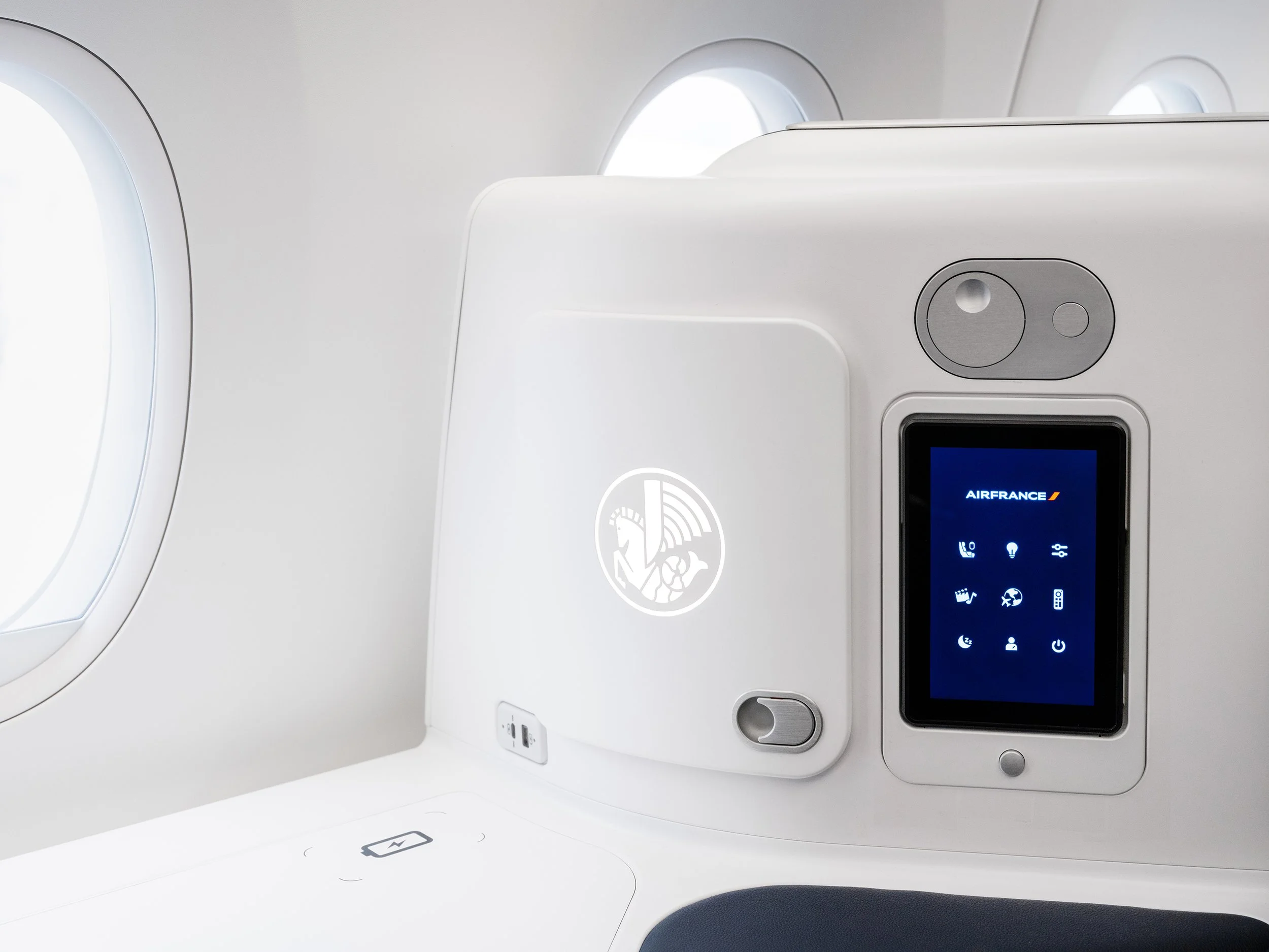 Air France A350 SIZED-10_.jpg