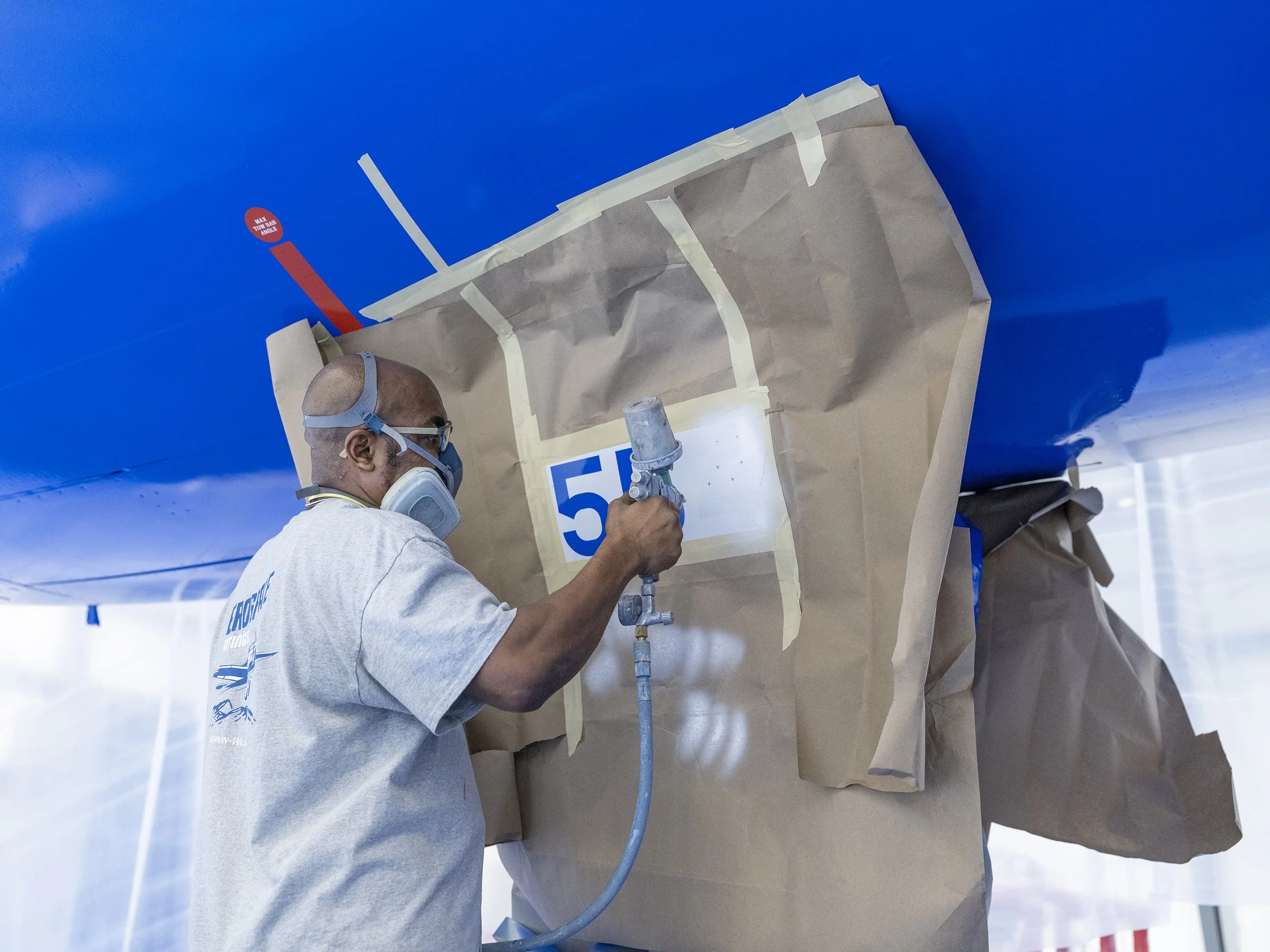 JetBlue a320 paintshop portraits-12.jpg