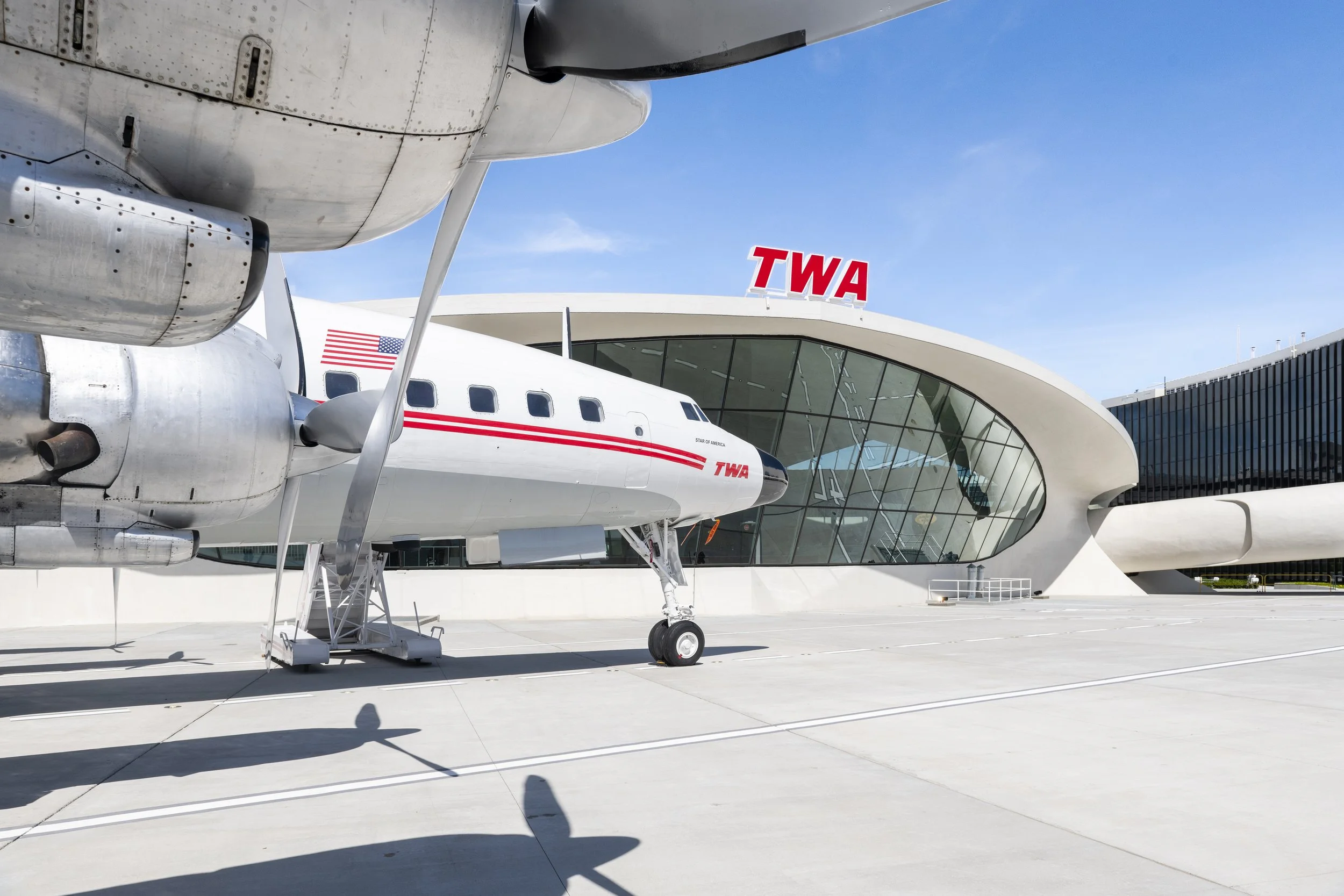 TWA with Super Connie.jpg
