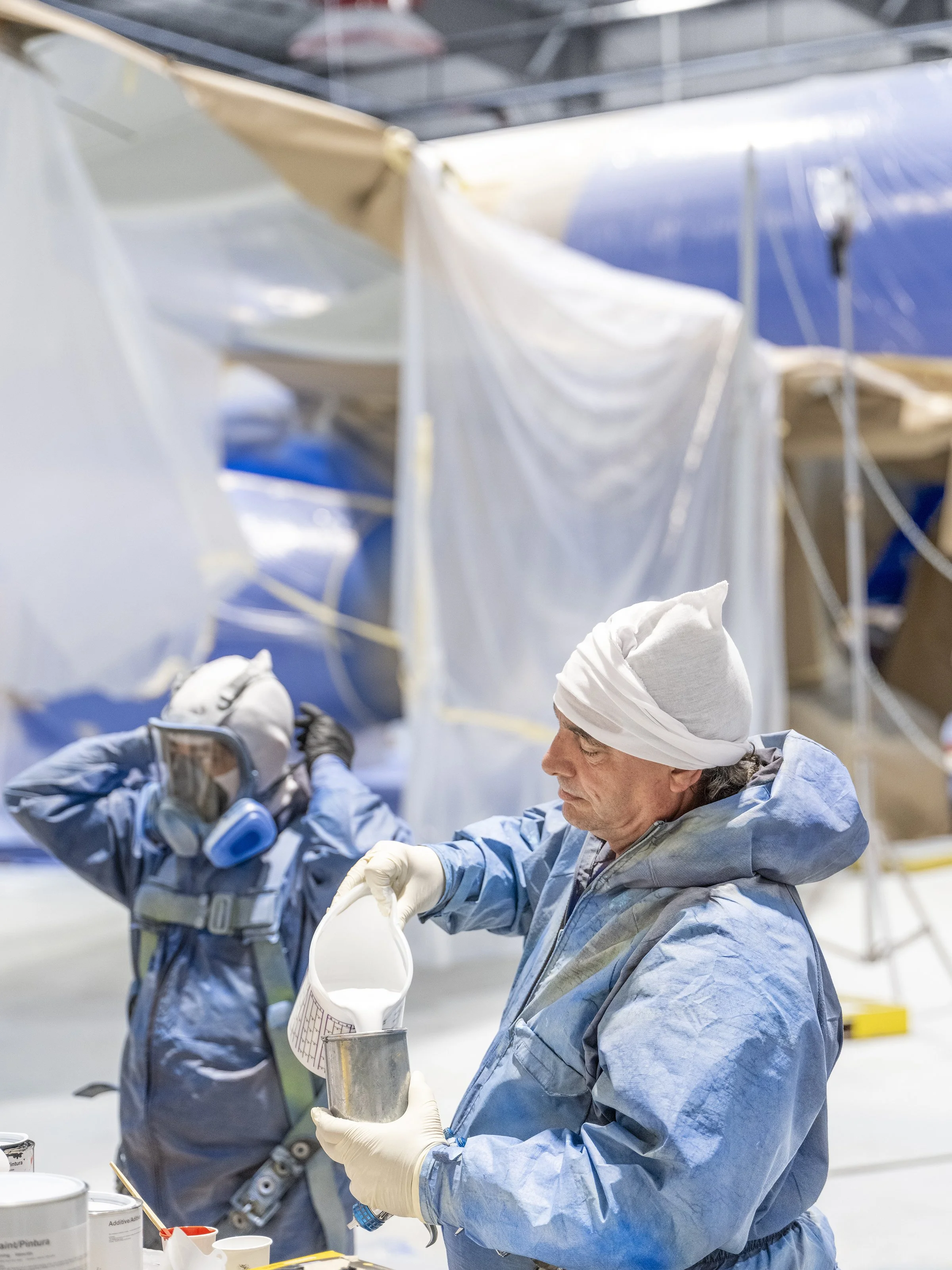 JetBlue a320 paintshop portraits-14.jpg